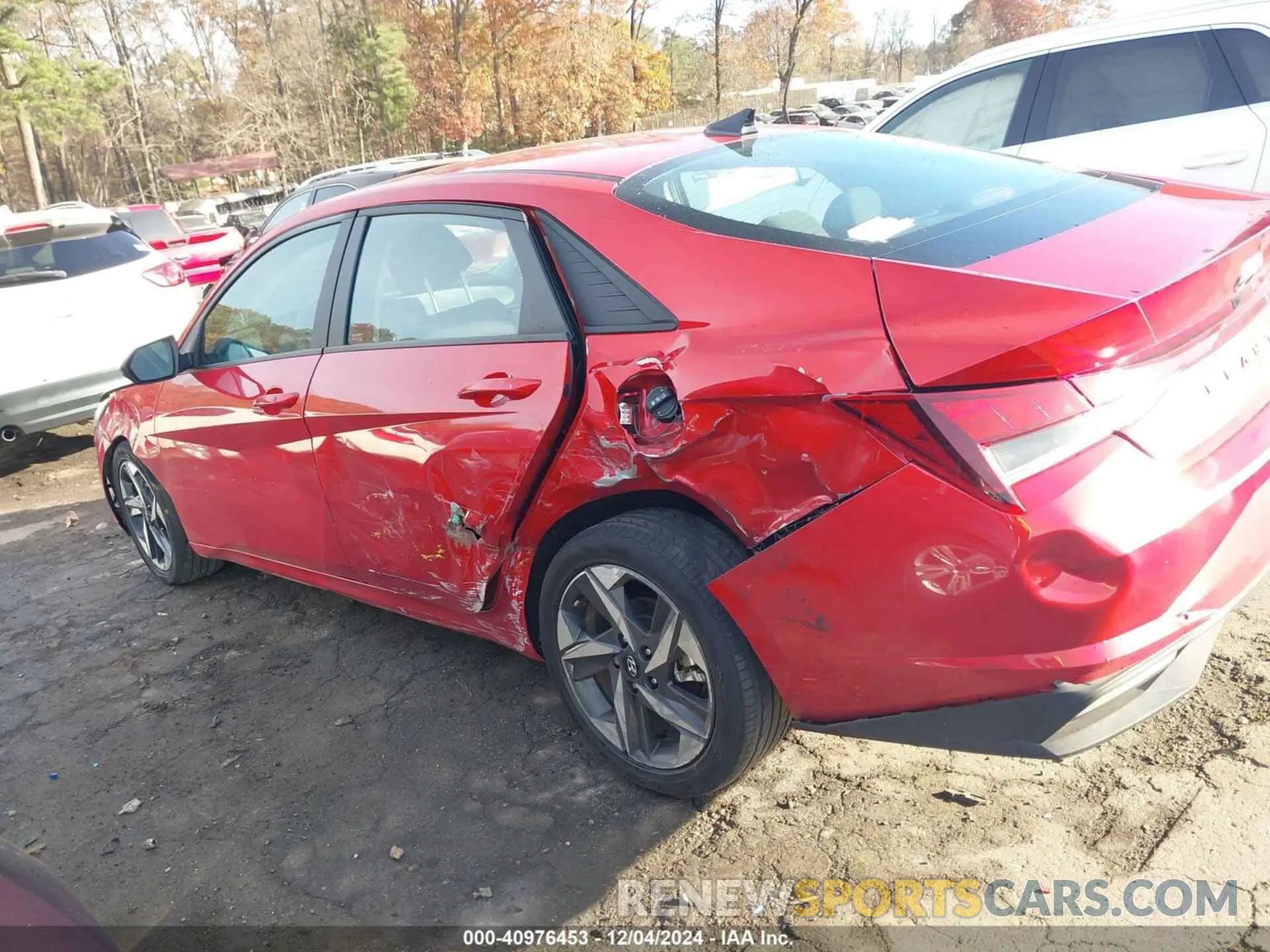 14 fotografías del automóvil dañado 5NPLS4AG2PH102004 HYUNDAI ELANTRA 2023