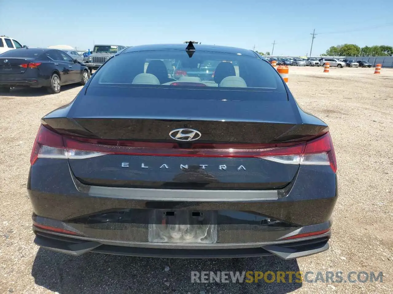 6 fotografías del automóvil dañado 5NPLS4AG3PH096598 HYUNDAI ELANTRA 2023
