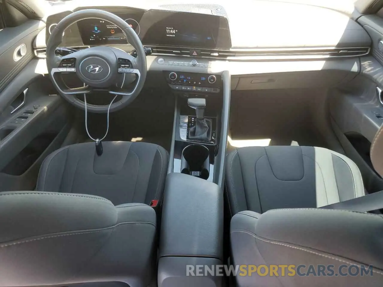 8 fotografías del automóvil dañado 5NPLS4AG3PH096598 HYUNDAI ELANTRA 2023