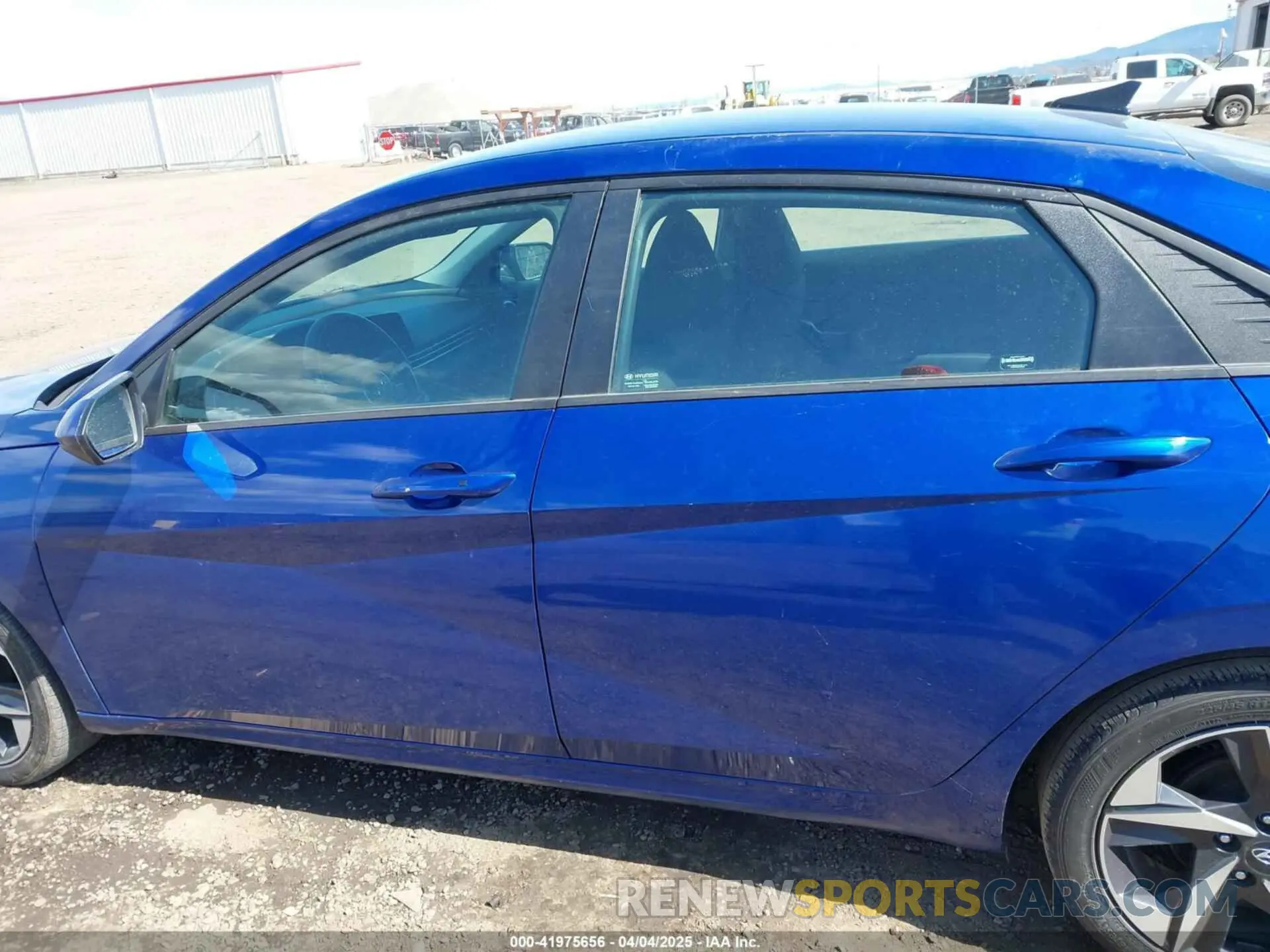 15 fotografías del automóvil dañado 5NPLS4AG3PH096665 HYUNDAI ELANTRA 2023