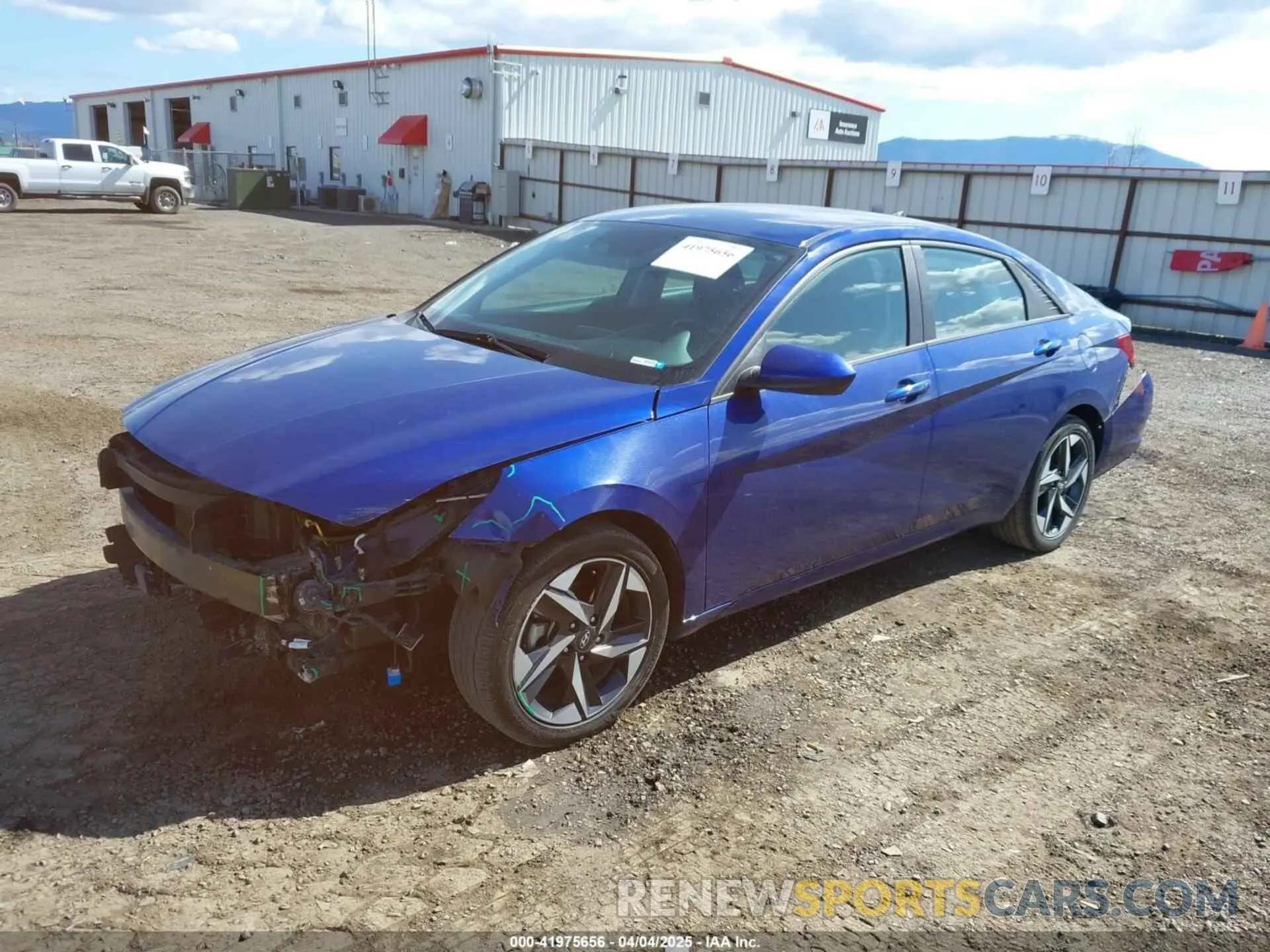2 fotografías del automóvil dañado 5NPLS4AG3PH096665 HYUNDAI ELANTRA 2023