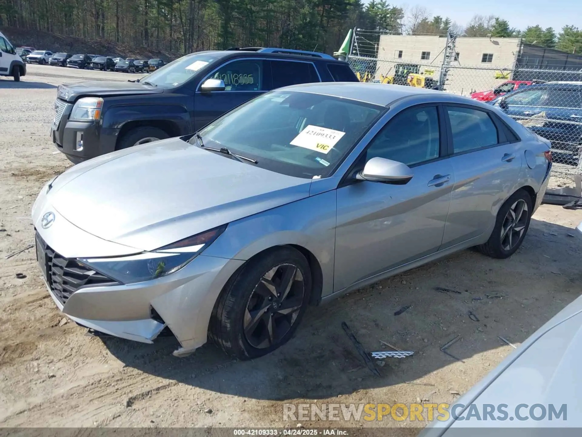 2 fotografías del automóvil dañado 5NPLS4AG6PH097518 HYUNDAI ELANTRA 2023