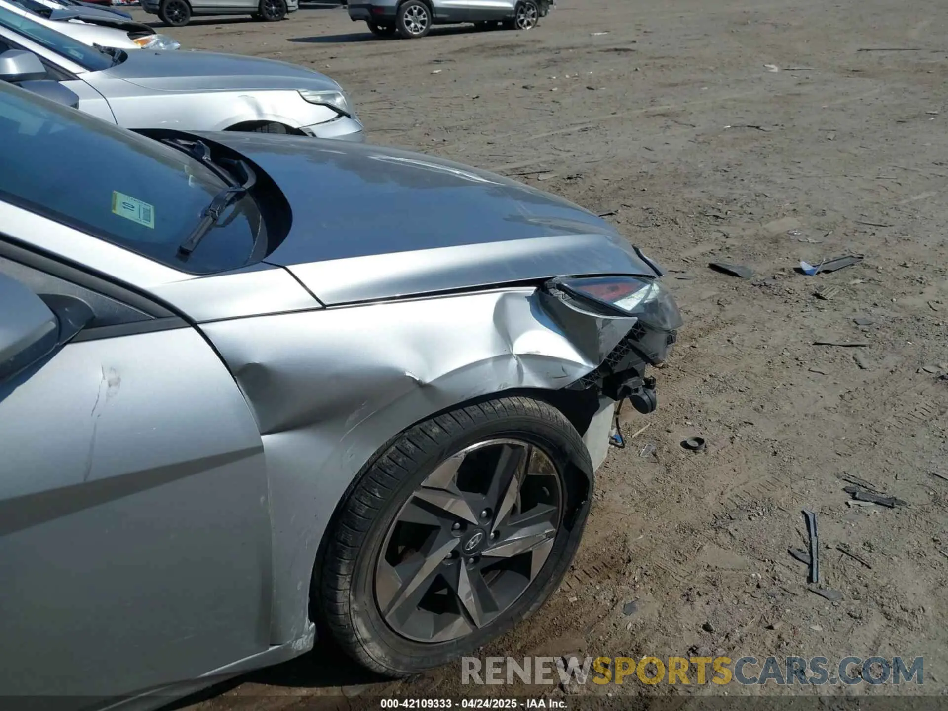 20 fotografías del automóvil dañado 5NPLS4AG6PH097518 HYUNDAI ELANTRA 2023