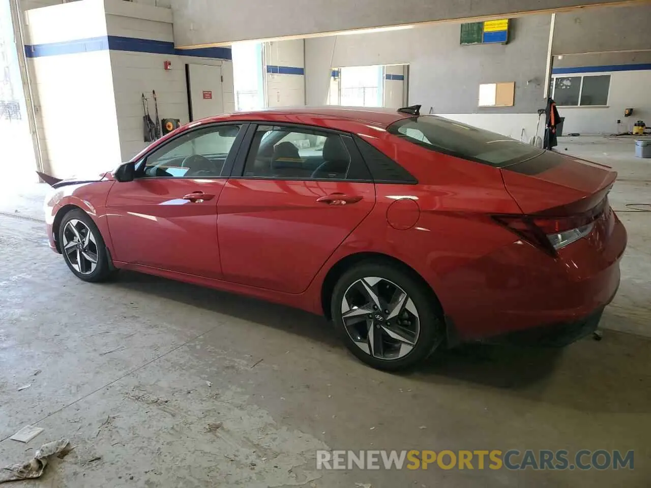2 fotografías del automóvil dañado 5NPLS4AG6PH107724 HYUNDAI ELANTRA 2023