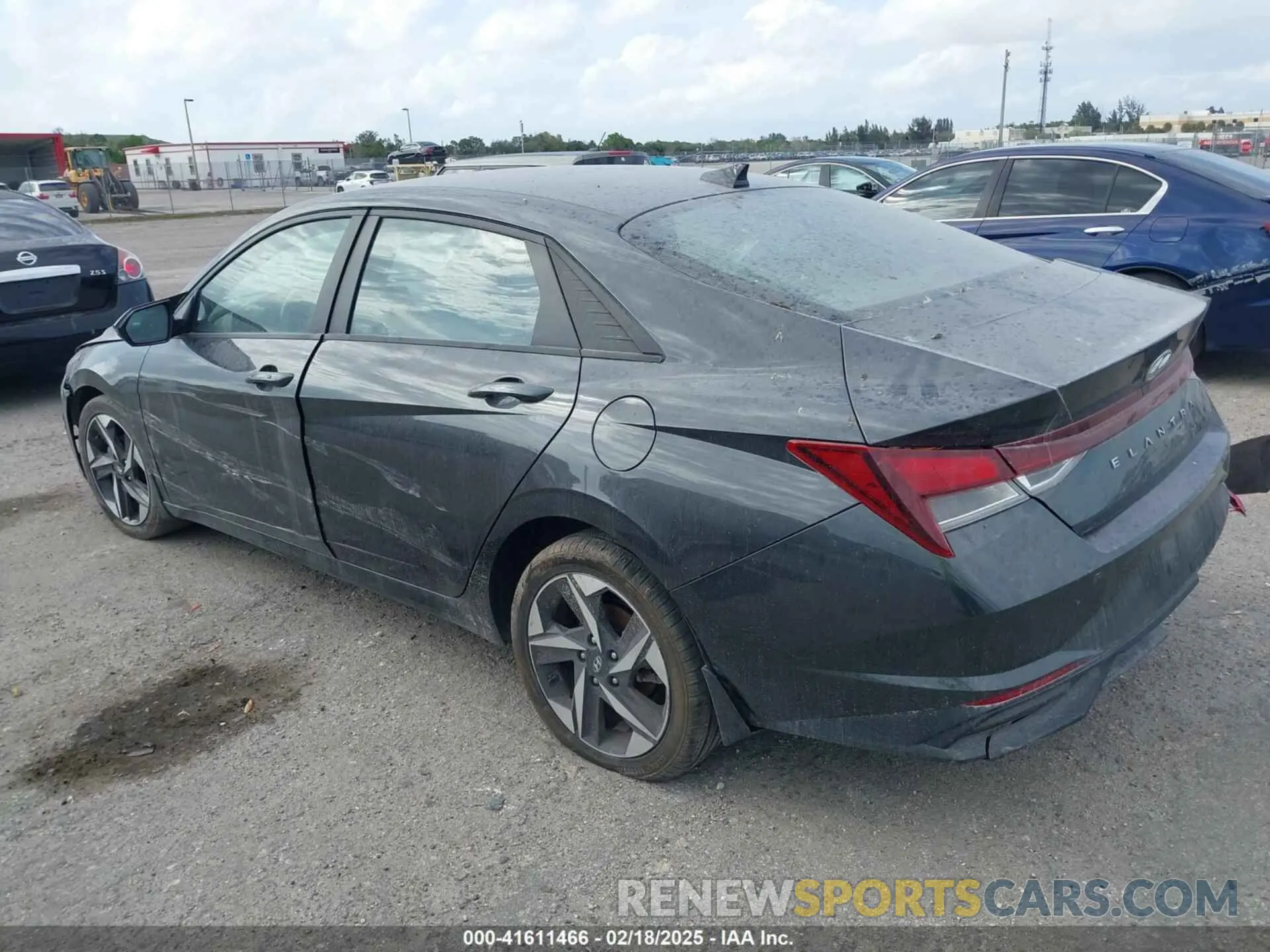 3 fotografías del automóvil dañado 5NPLS4AG6PH112289 HYUNDAI ELANTRA 2023