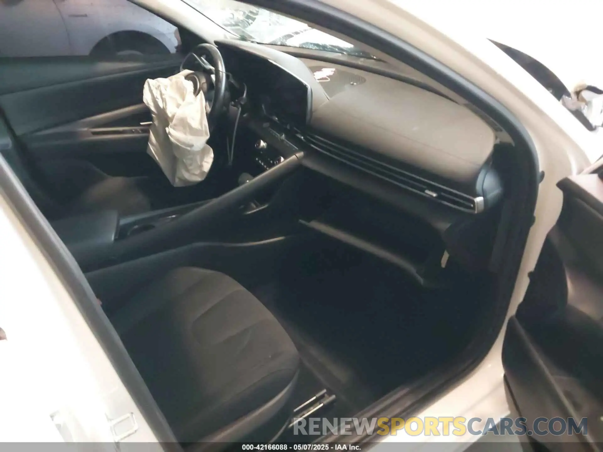 5 fotografías del automóvil dañado 5NPLS4AG7PH100586 HYUNDAI ELANTRA 2023
