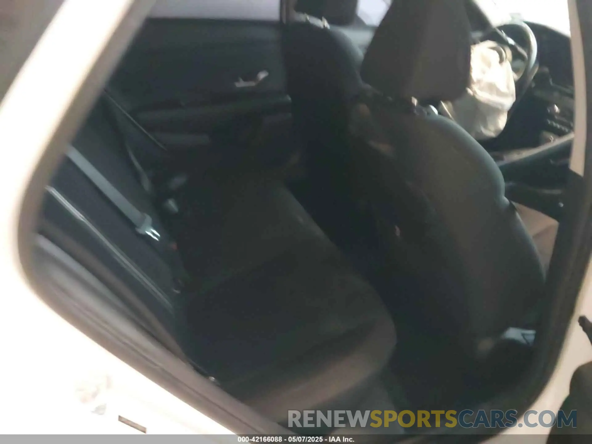 8 fotografías del automóvil dañado 5NPLS4AG7PH100586 HYUNDAI ELANTRA 2023