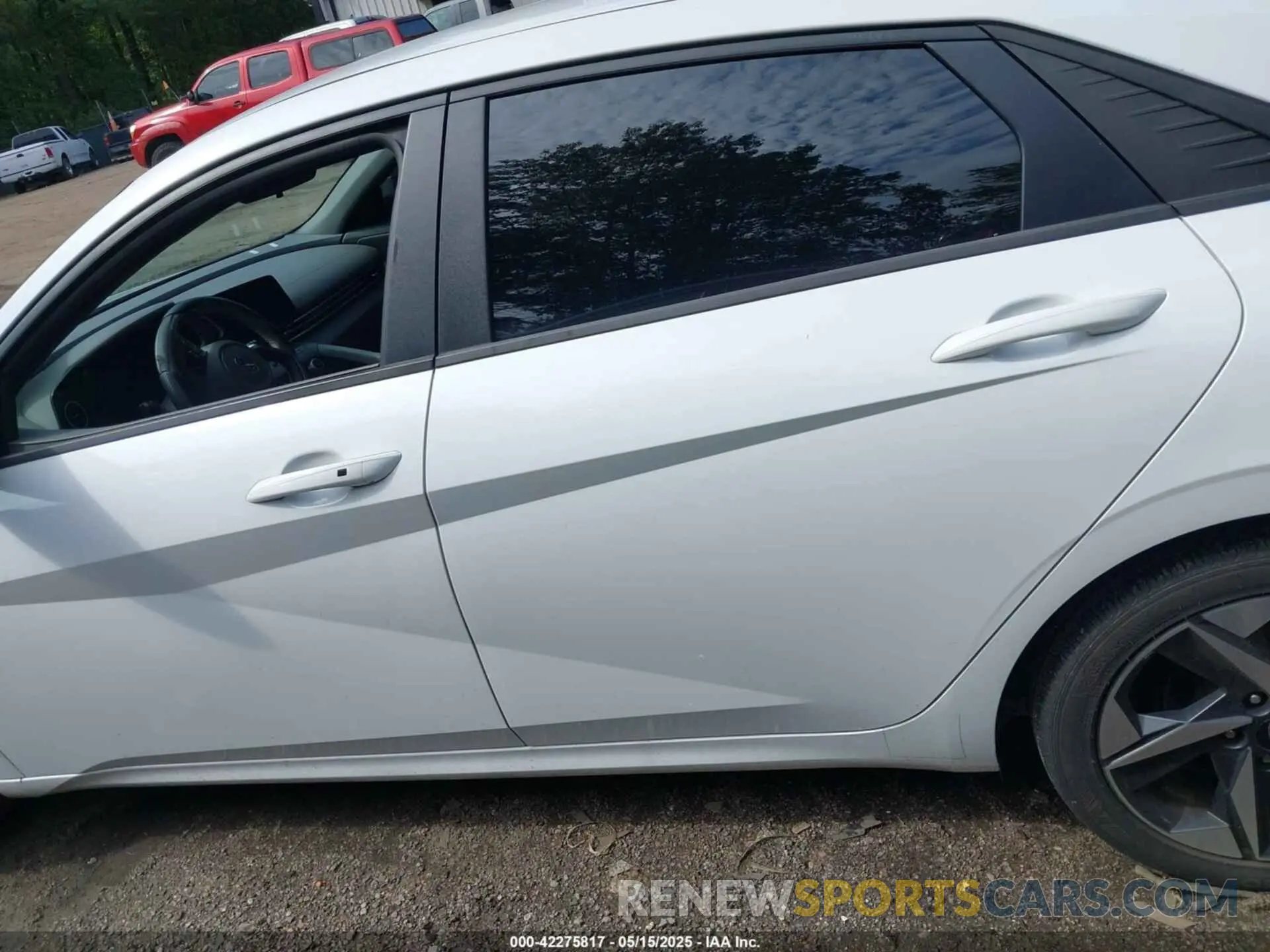 14 fotografías del automóvil dañado 5NPLS4AG8PH092885 HYUNDAI ELANTRA 2023
