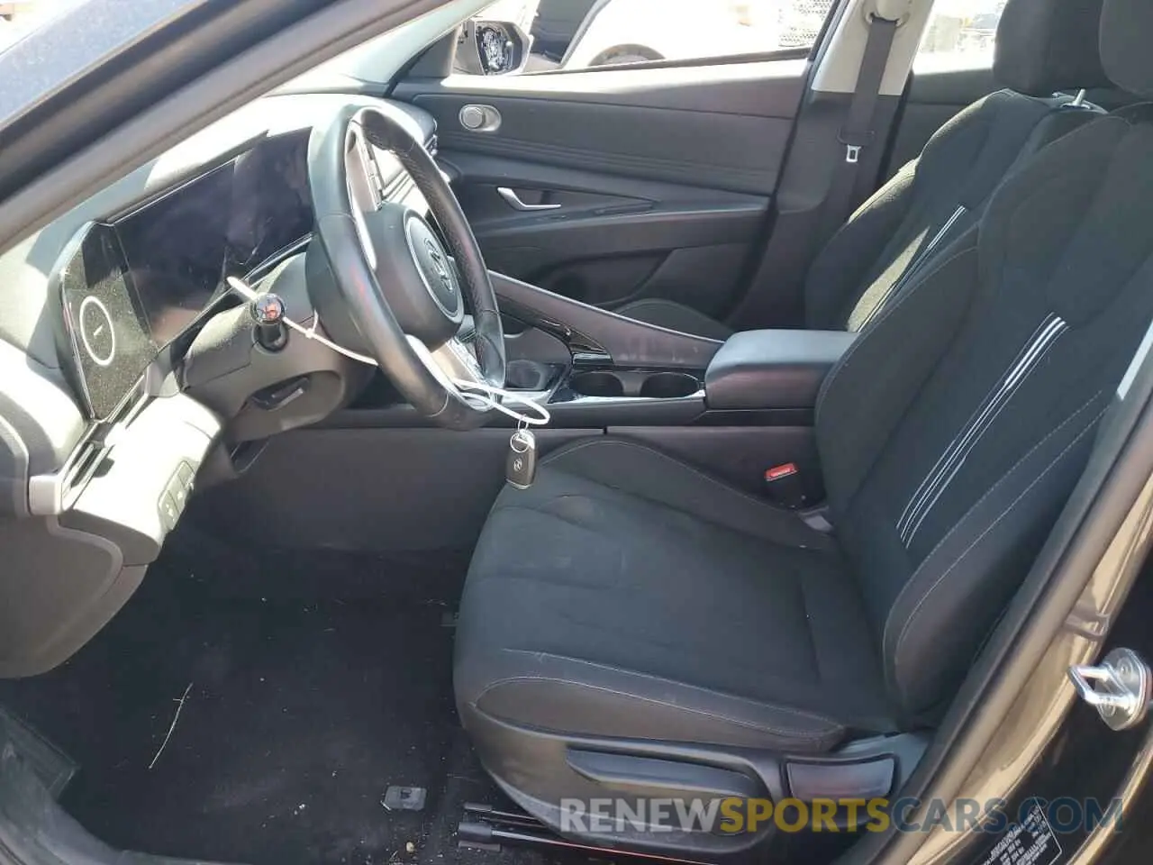 7 fotografías del automóvil dañado 5NPLS4AG8PH098296 HYUNDAI ELANTRA 2023