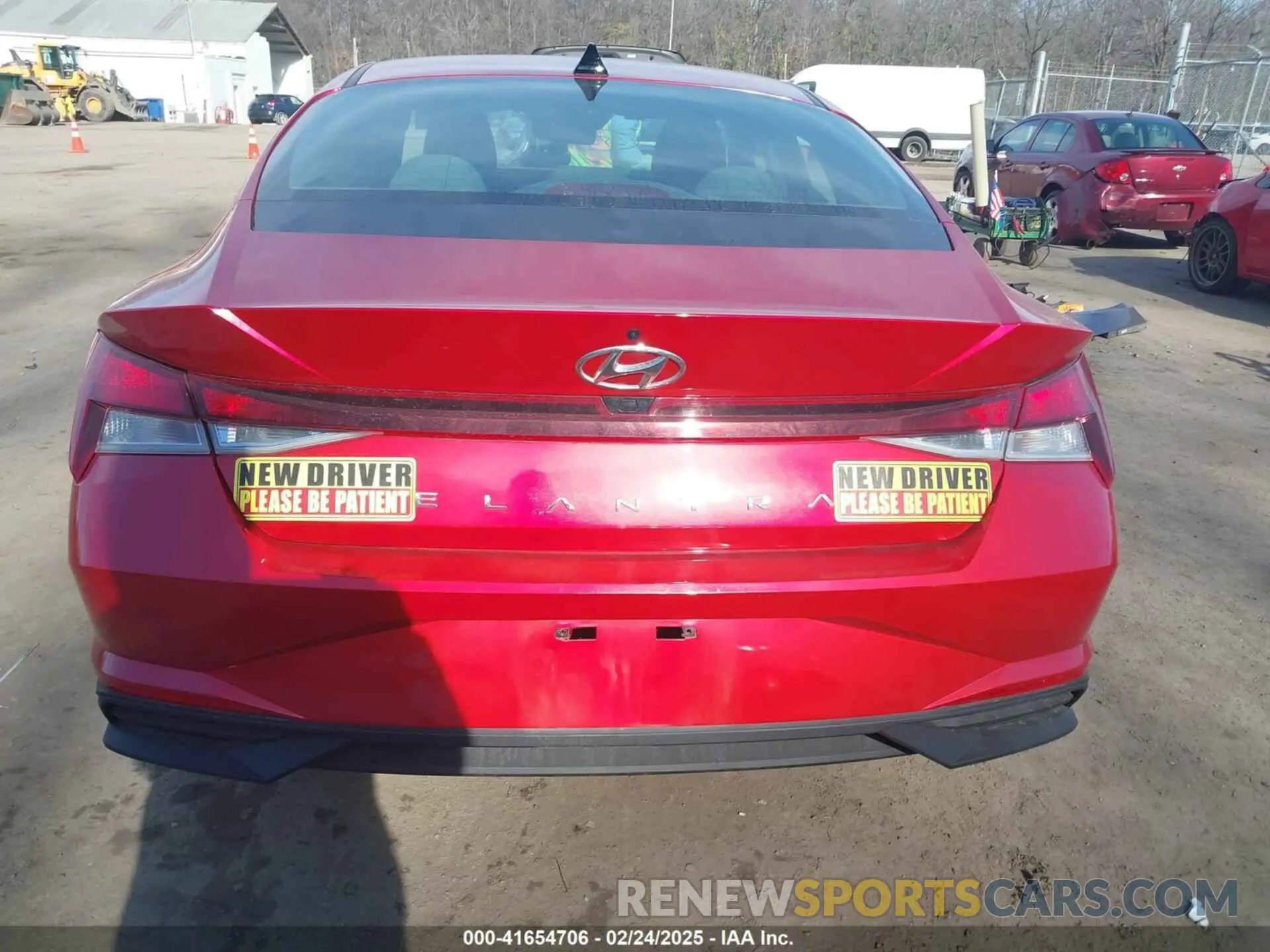15 fotografías del automóvil dañado 5NPLS4AG9PH099487 HYUNDAI ELANTRA 2023