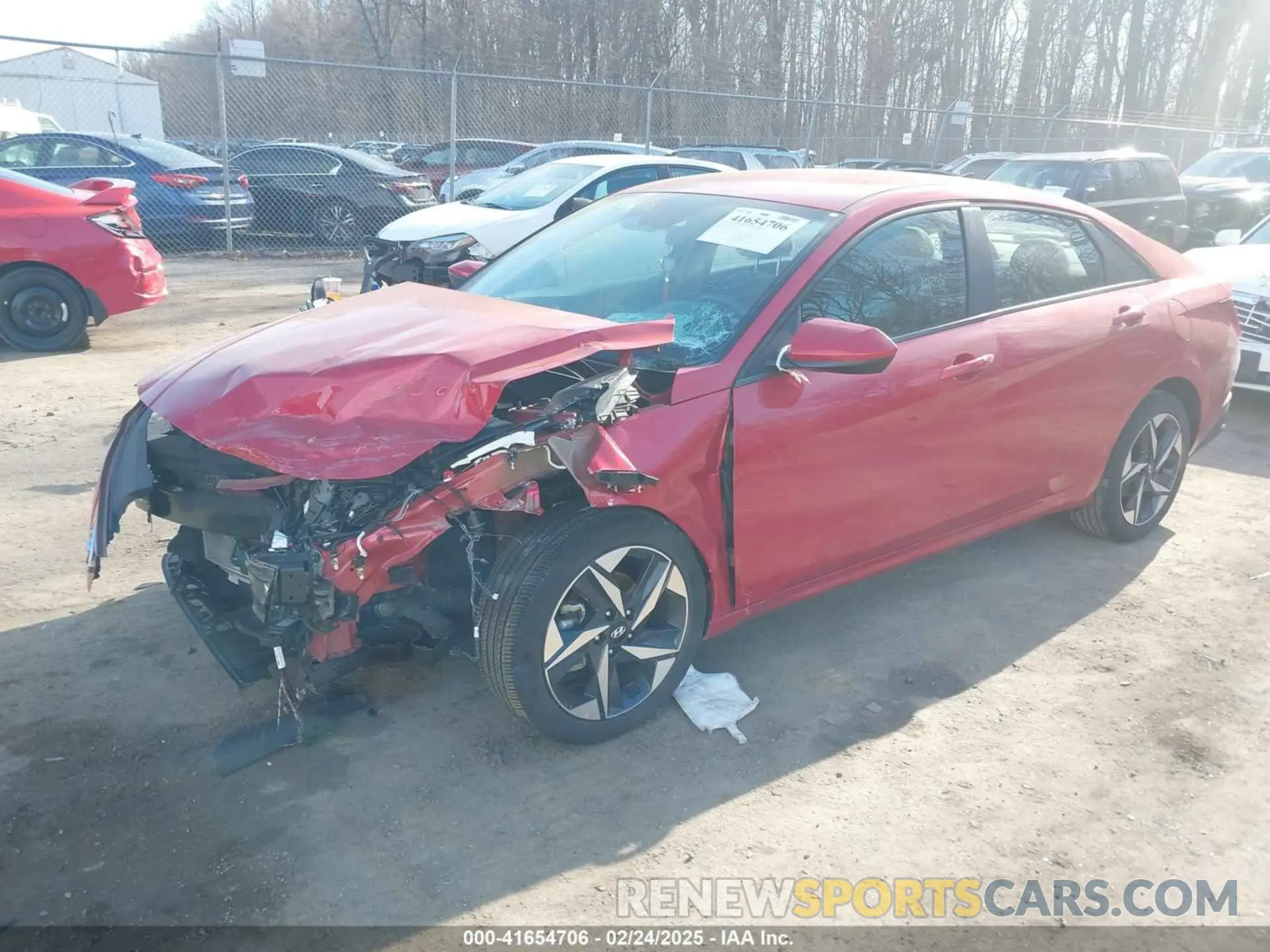 2 fotografías del automóvil dañado 5NPLS4AG9PH099487 HYUNDAI ELANTRA 2023