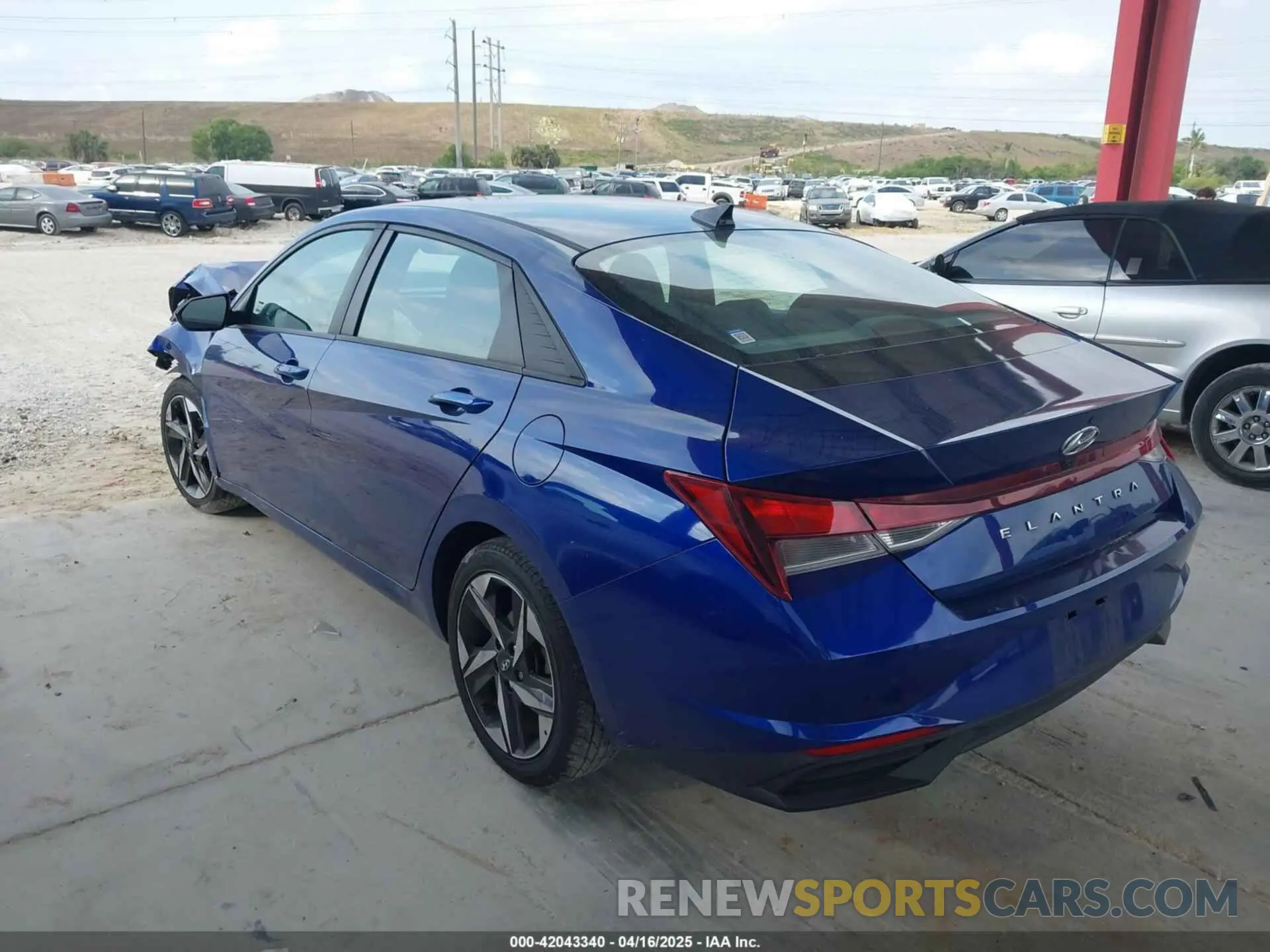 3 fotografías del automóvil dañado 5NPLS4AG9PH099652 HYUNDAI ELANTRA 2023