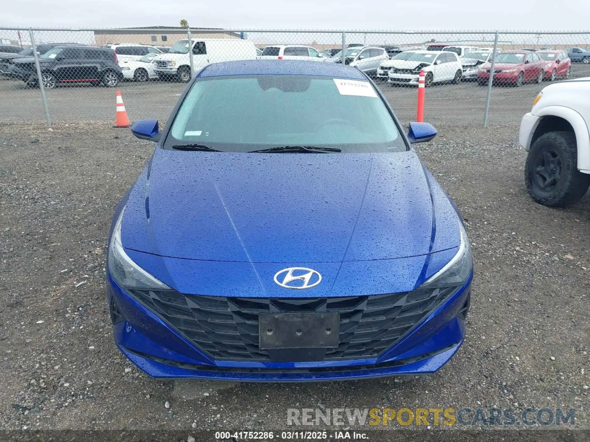 13 fotografías del automóvil dañado 5NPLS4AG9PH105742 HYUNDAI ELANTRA 2023