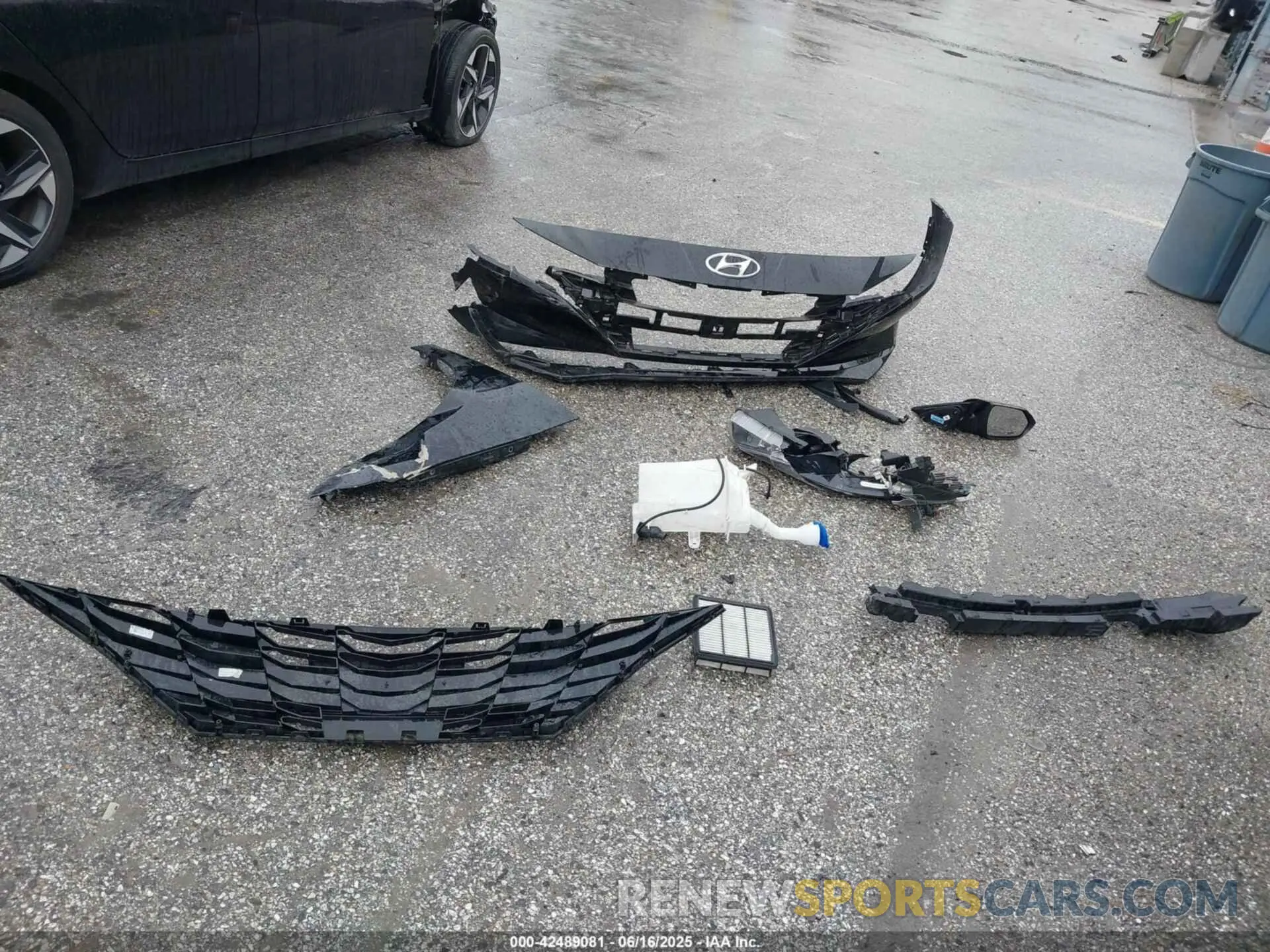 12 fotografías del automóvil dañado 5NPLS4AG9PH111699 HYUNDAI ELANTRA 2023