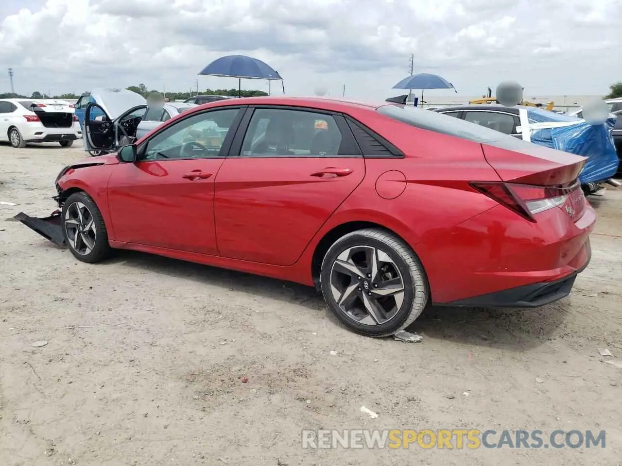 2 fotografías del automóvil dañado 5NPLS4AGXPH097103 HYUNDAI ELANTRA 2023