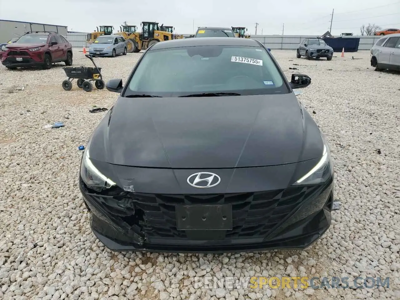 5 fotografías del automóvil dañado 5NPLS4AGXPH099448 HYUNDAI ELANTRA 2023