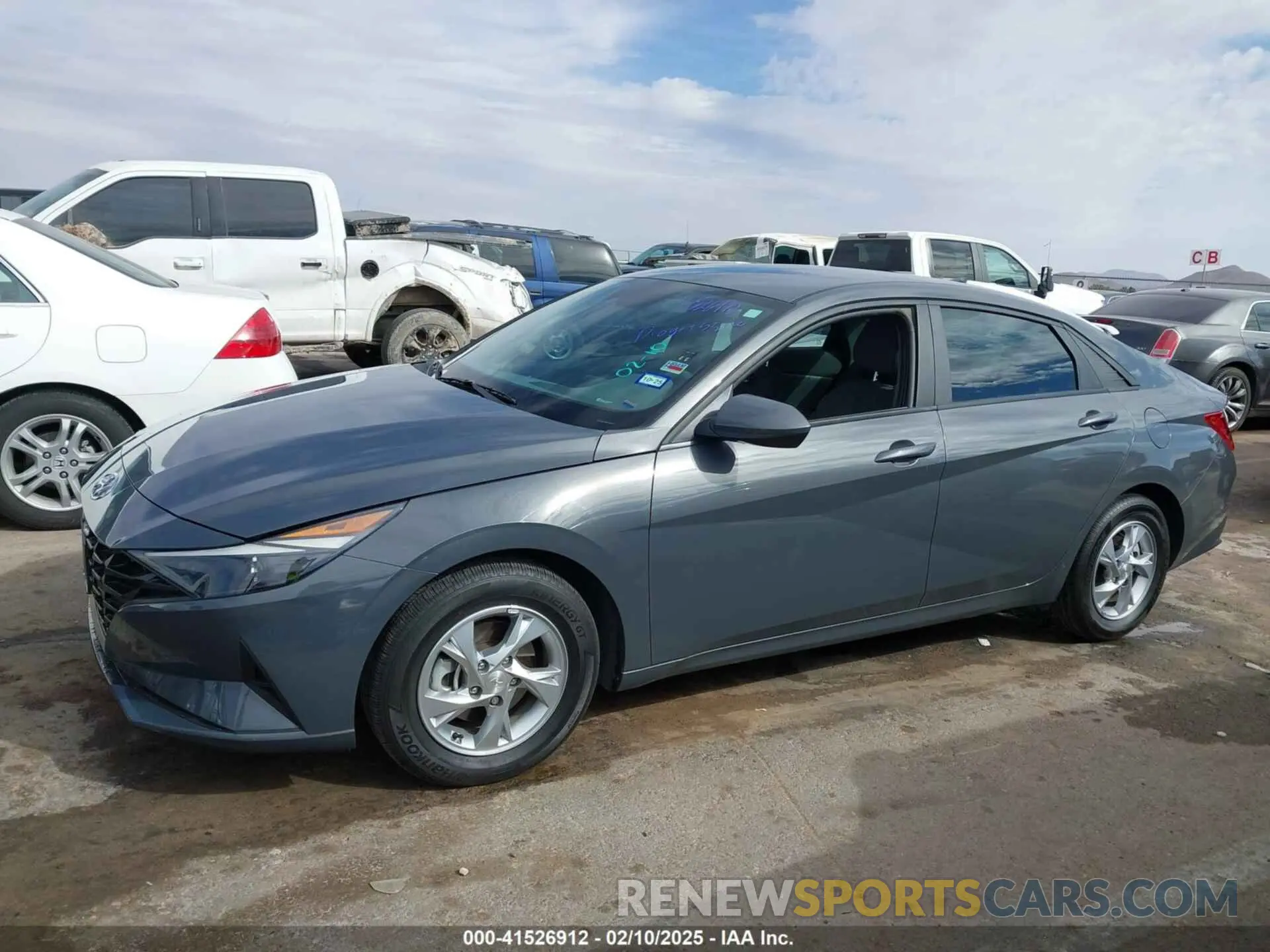 14 fotografías del automóvil dañado KMHLL4AG8PU634792 HYUNDAI ELANTRA 2023