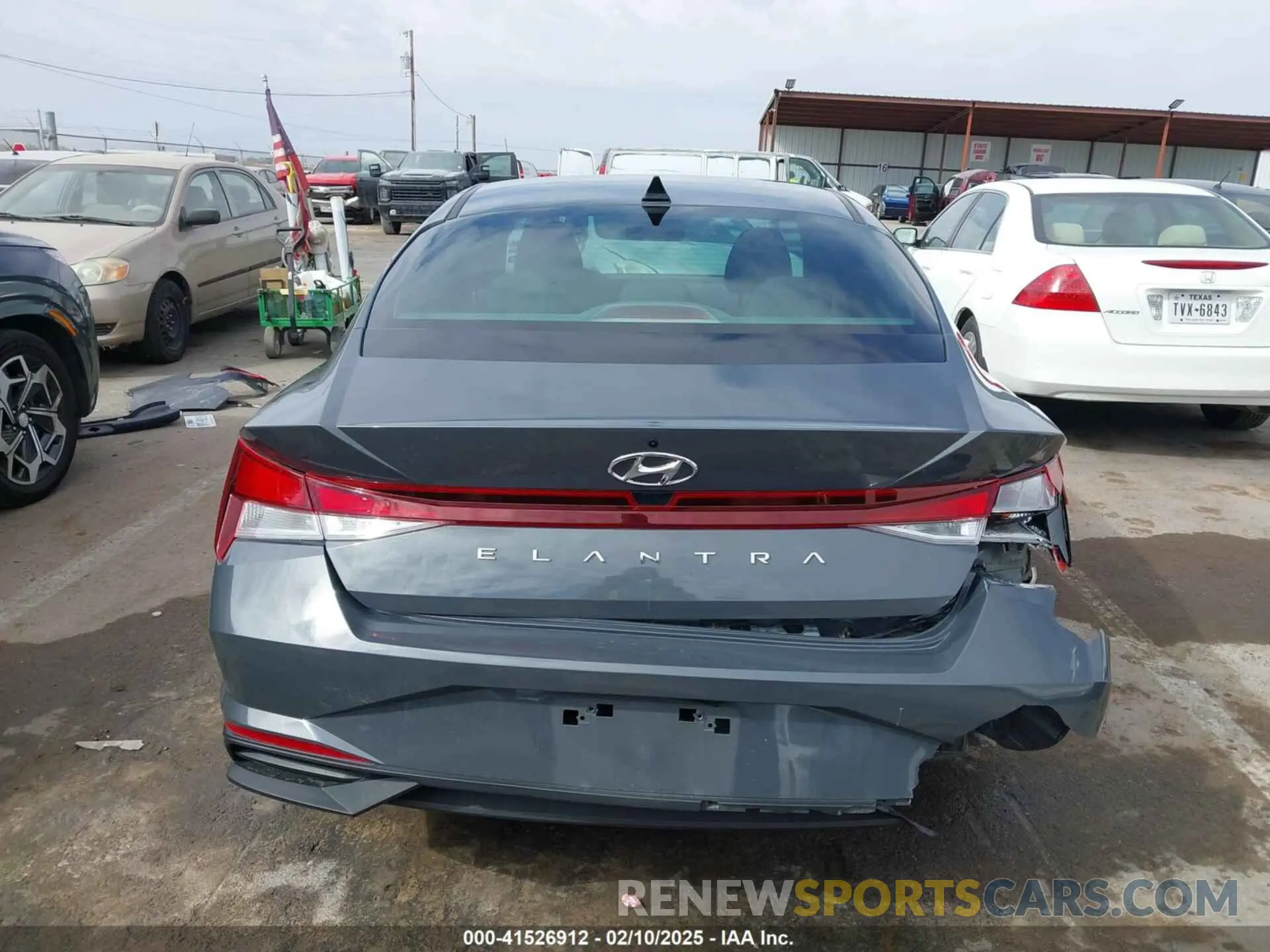 16 fotografías del automóvil dañado KMHLL4AG8PU634792 HYUNDAI ELANTRA 2023