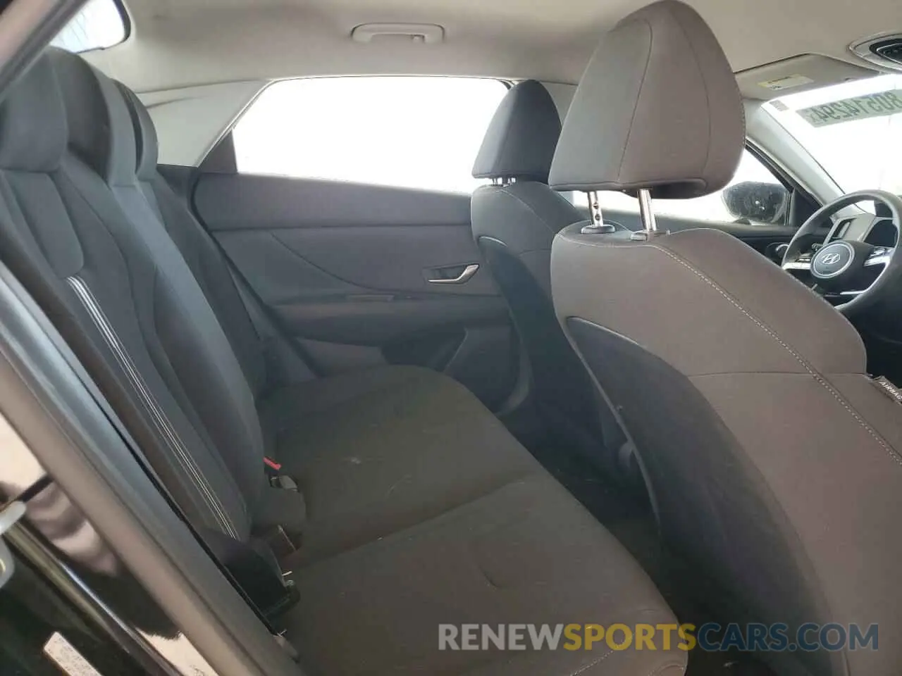 10 fotografías del automóvil dañado KMHLM4AG0PU457572 HYUNDAI ELANTRA 2023