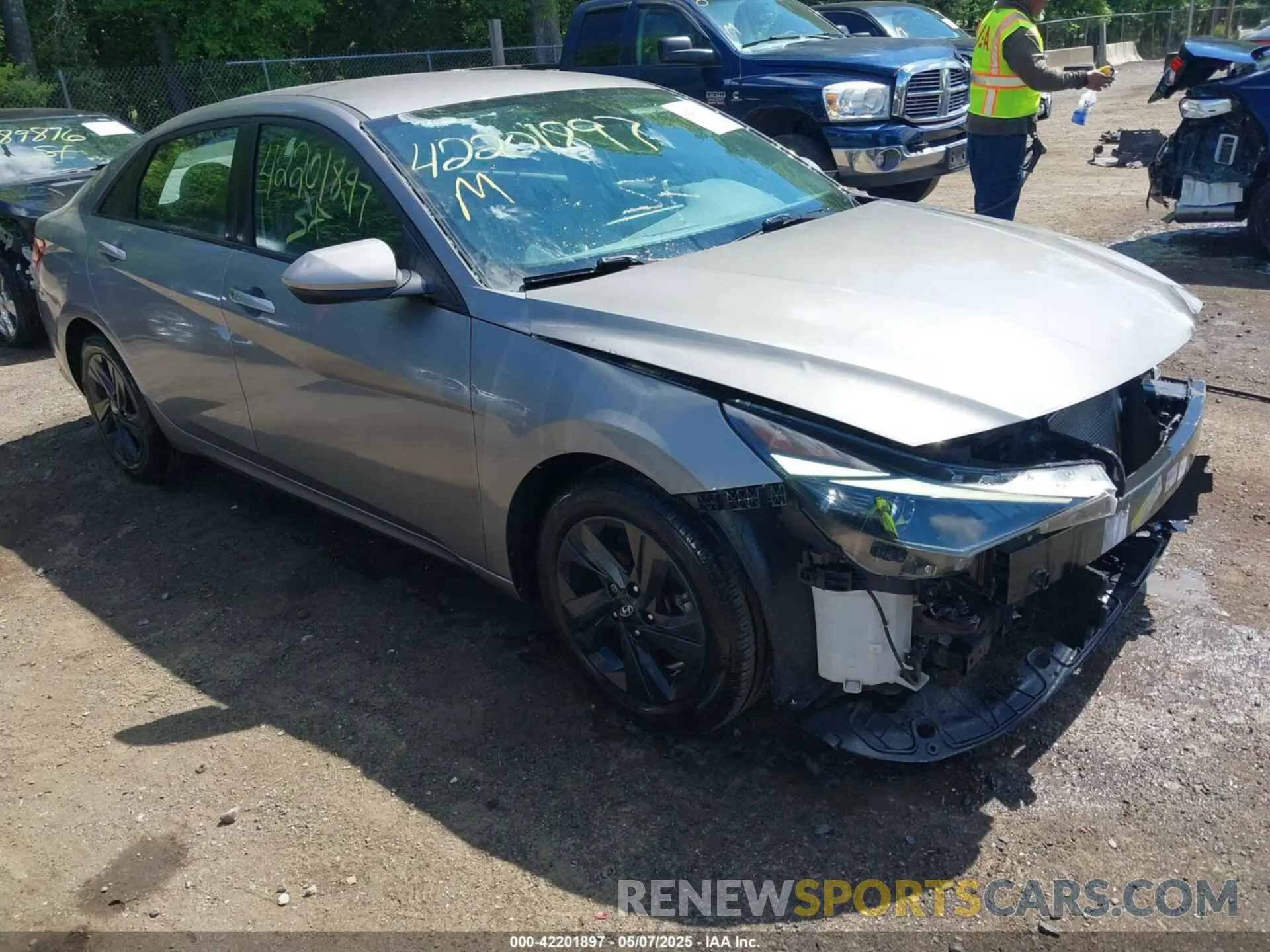 1 fotografías del automóvil dañado KMHLM4AG2PU379294 HYUNDAI ELANTRA 2023