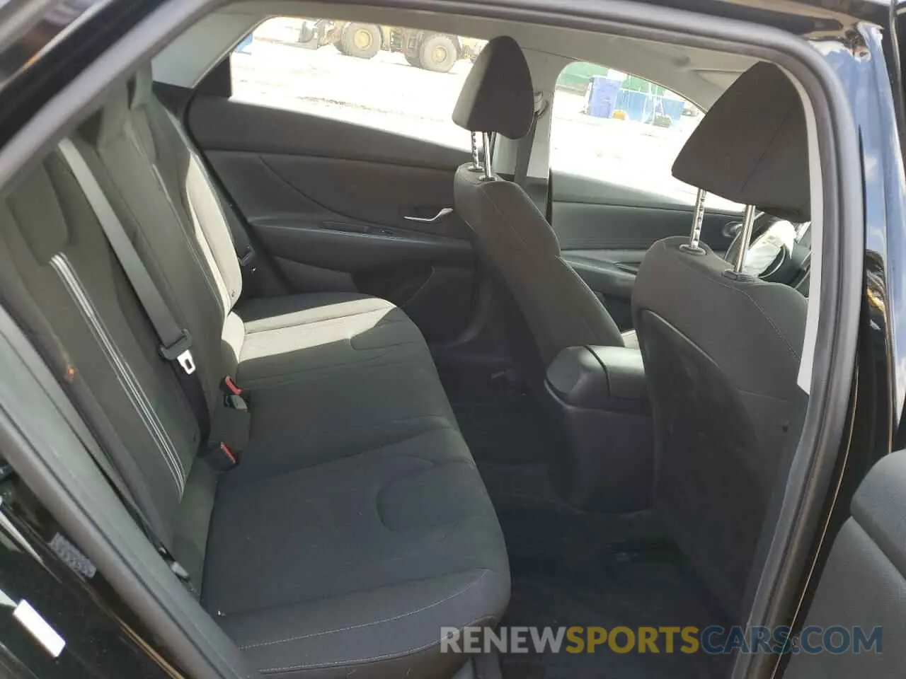 10 fotografías del automóvil dañado KMHLM4AG3PU372242 HYUNDAI ELANTRA 2023