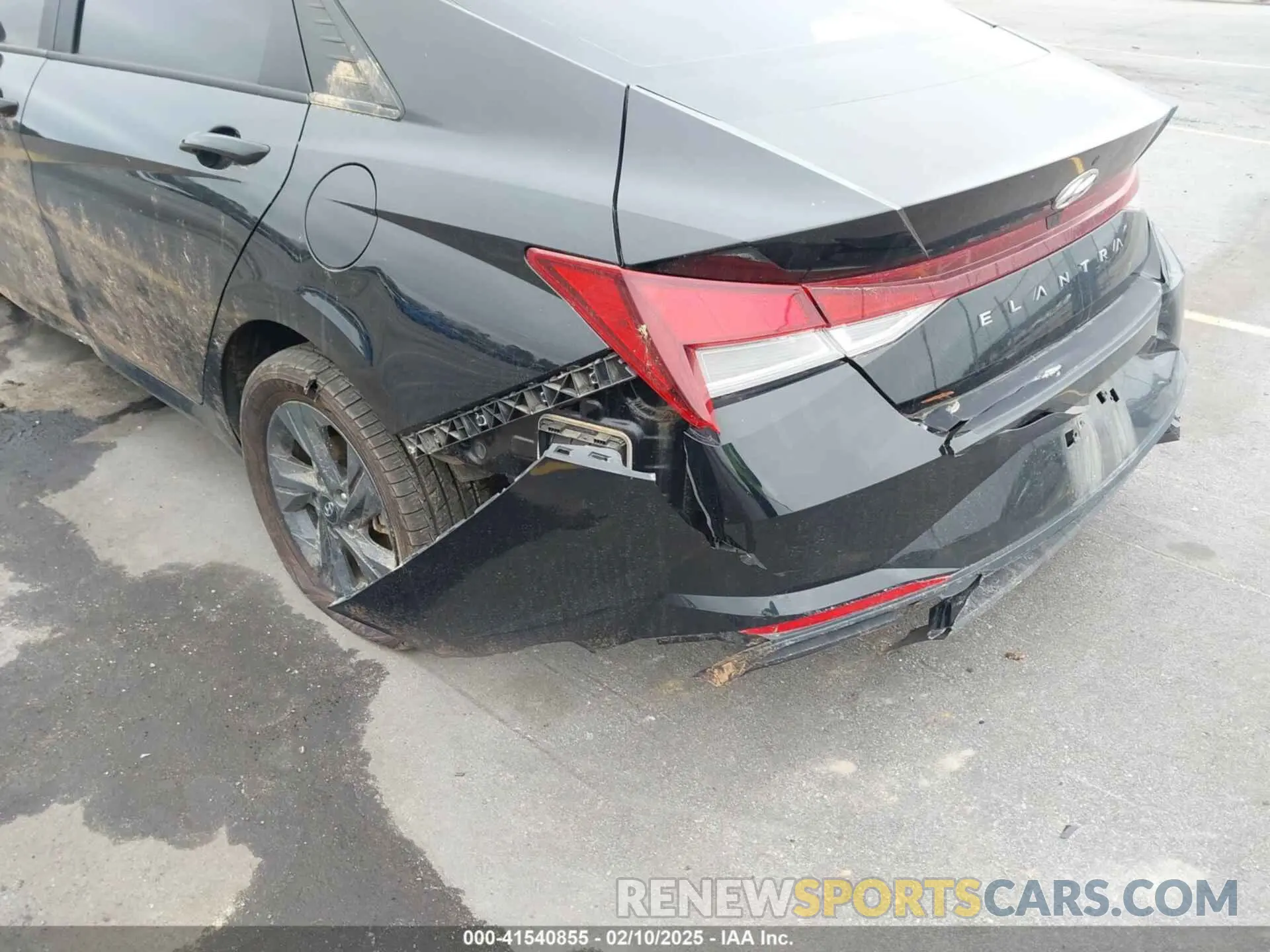 19 fotografías del automóvil dañado KMHLM4AG3PU382611 HYUNDAI ELANTRA 2023