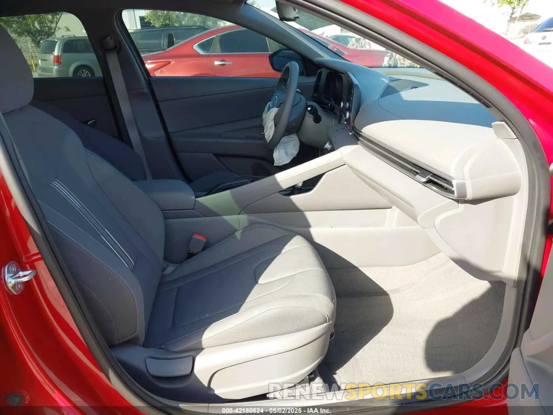 5 fotografías del automóvil dañado KMHLM4AG3PU483700 HYUNDAI ELANTRA 2023