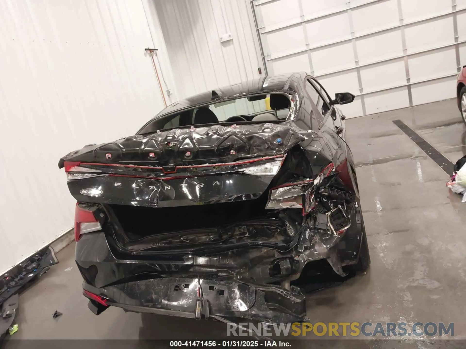 17 fotografías del automóvil dañado KMHLM4AG3PU526870 HYUNDAI ELANTRA 2023