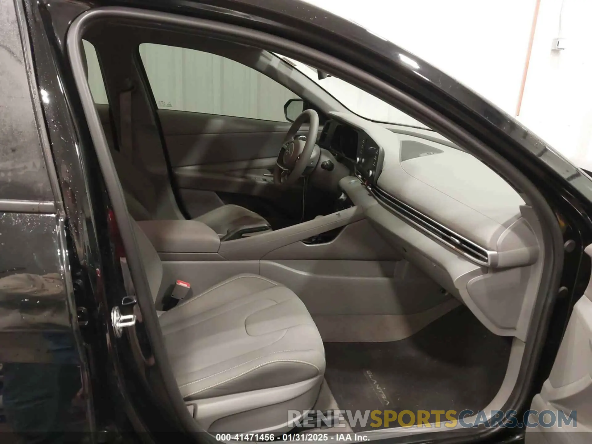 5 fotografías del automóvil dañado KMHLM4AG3PU526870 HYUNDAI ELANTRA 2023