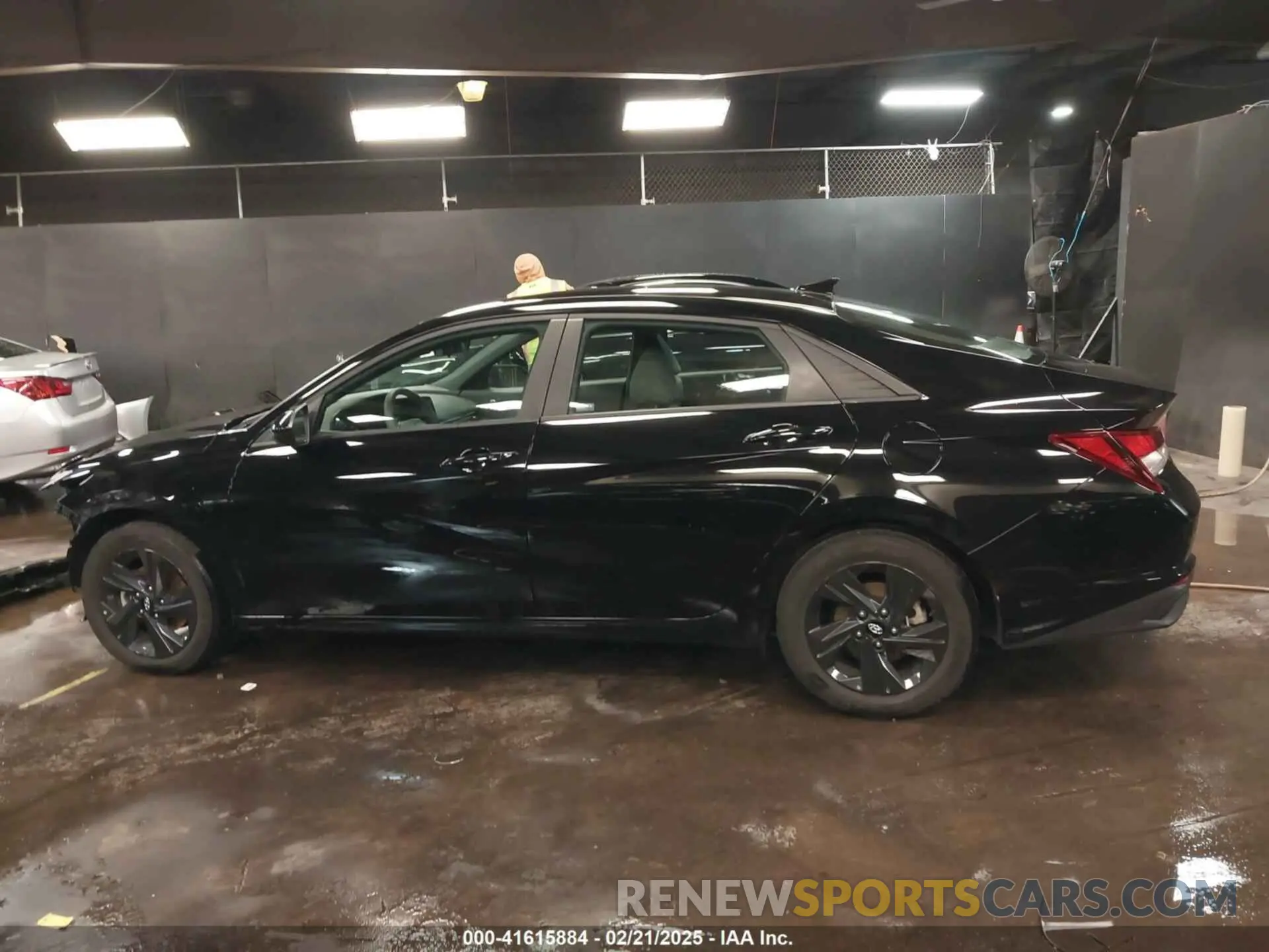 15 fotografías del automóvil dañado KMHLM4AG4PU598242 HYUNDAI ELANTRA 2023
