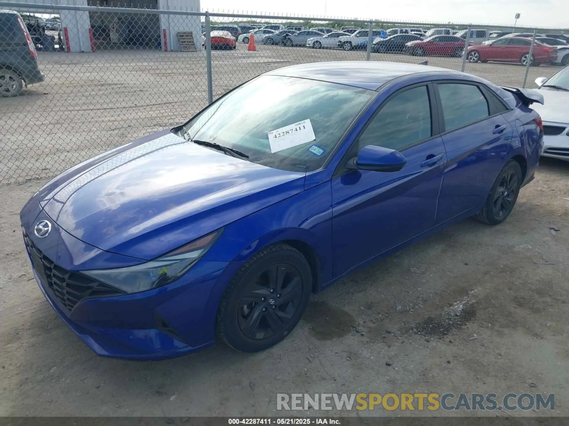 2 fotografías del automóvil dañado KMHLM4AG5PU539135 HYUNDAI ELANTRA 2023