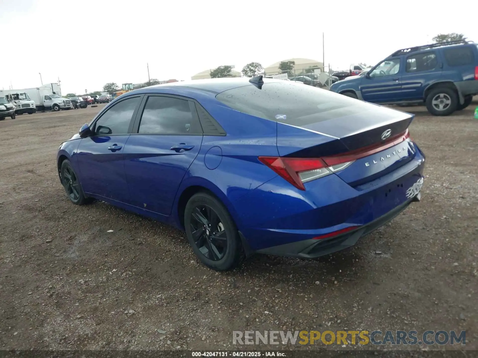 3 fotografías del automóvil dañado KMHLM4AG5PU556274 HYUNDAI ELANTRA 2023