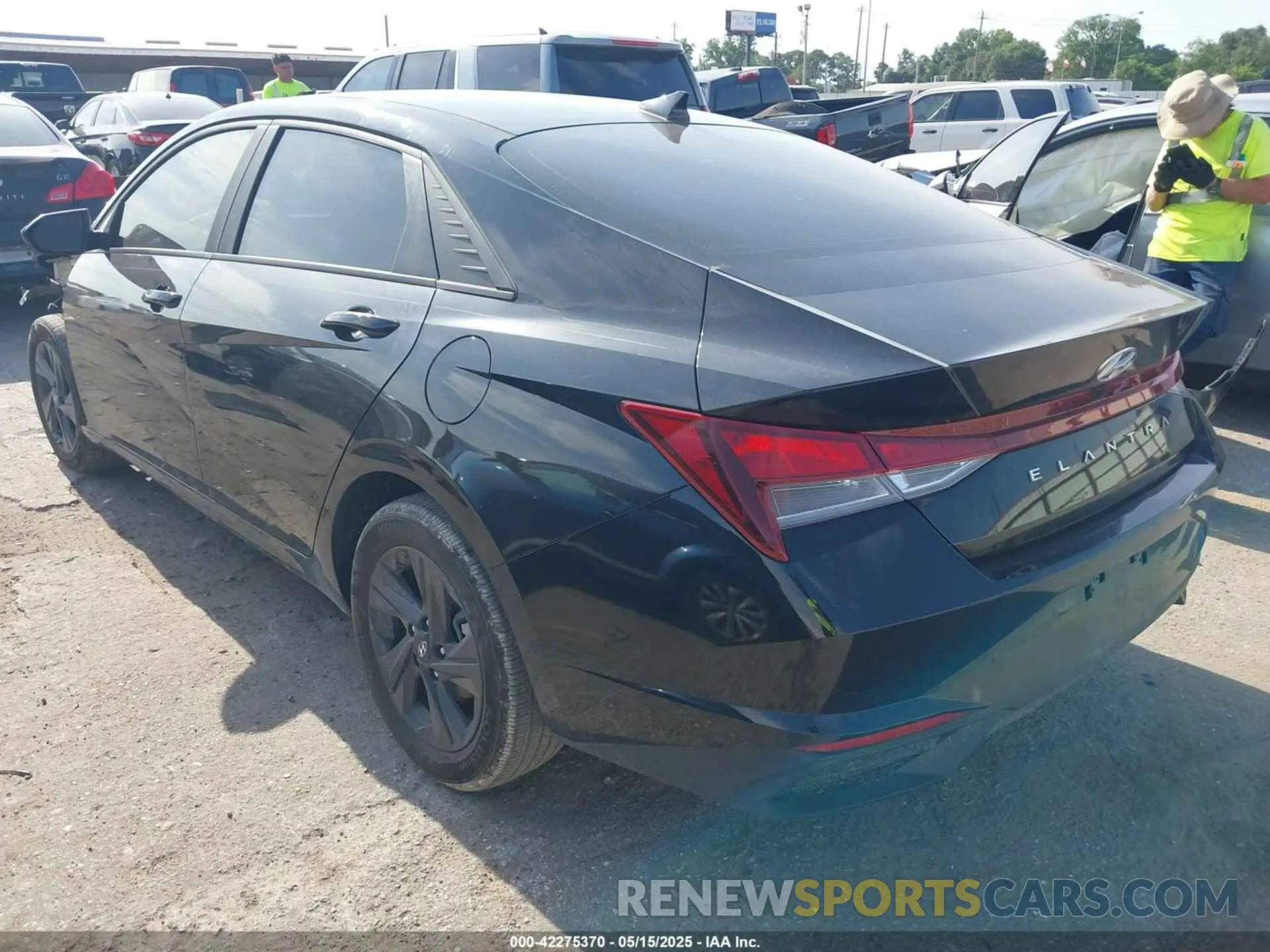 3 fotografías del automóvil dañado KMHLM4AG5PU625724 HYUNDAI ELANTRA 2023