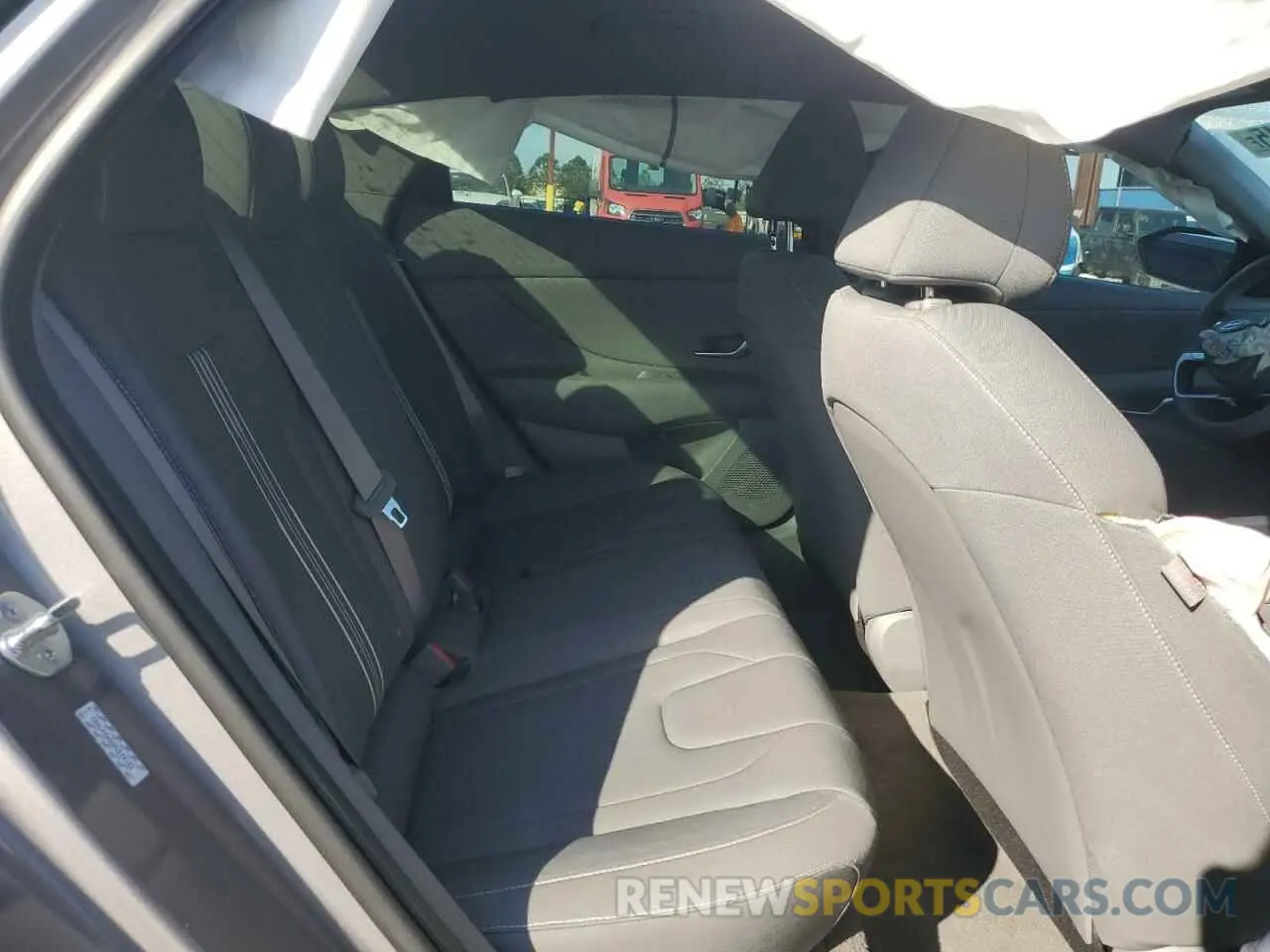 10 fotografías del automóvil dañado KMHLM4AG6PU529133 HYUNDAI ELANTRA 2023