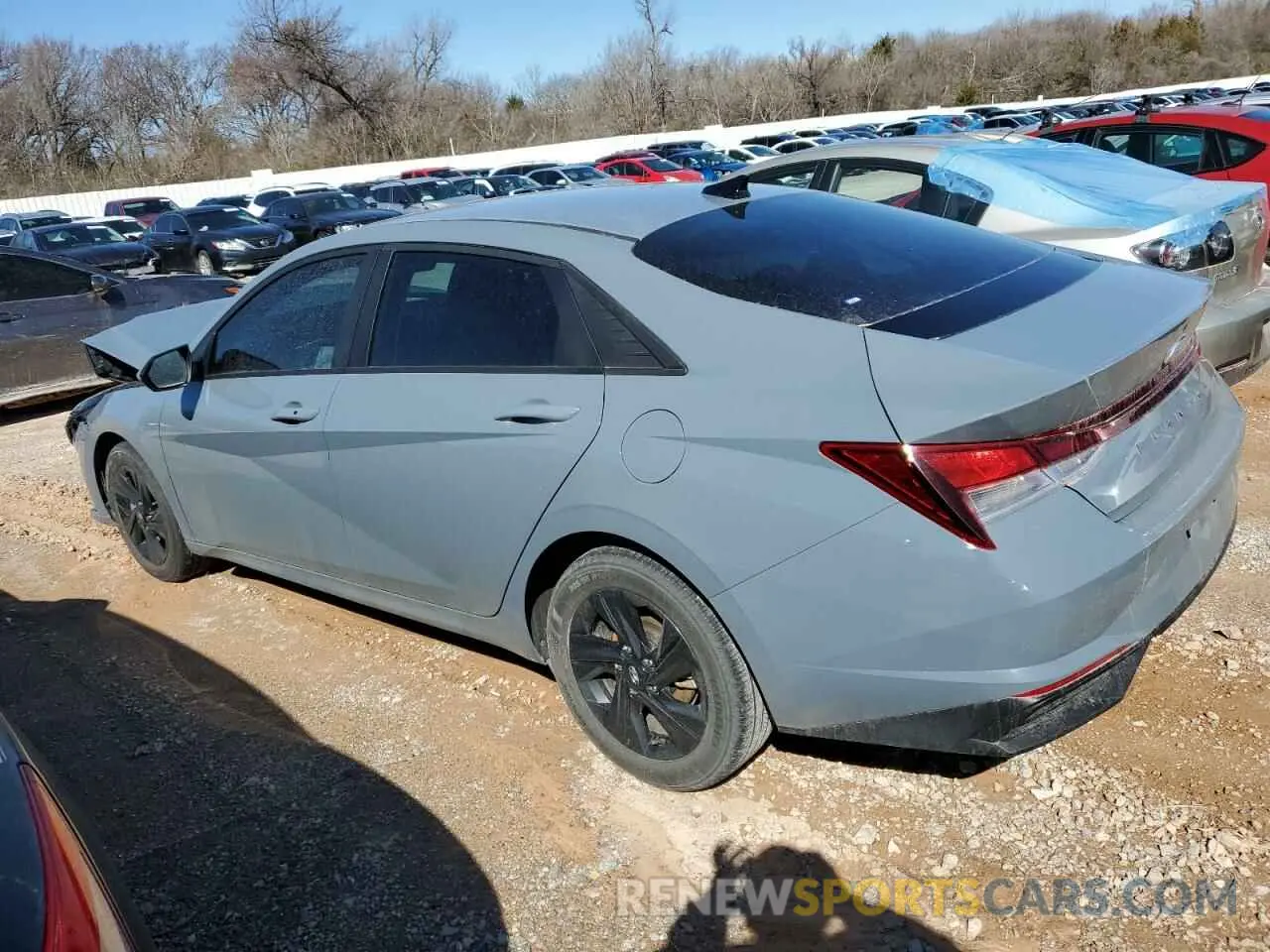 2 fotografías del automóvil dañado KMHLM4AG8PU442351 HYUNDAI ELANTRA 2023