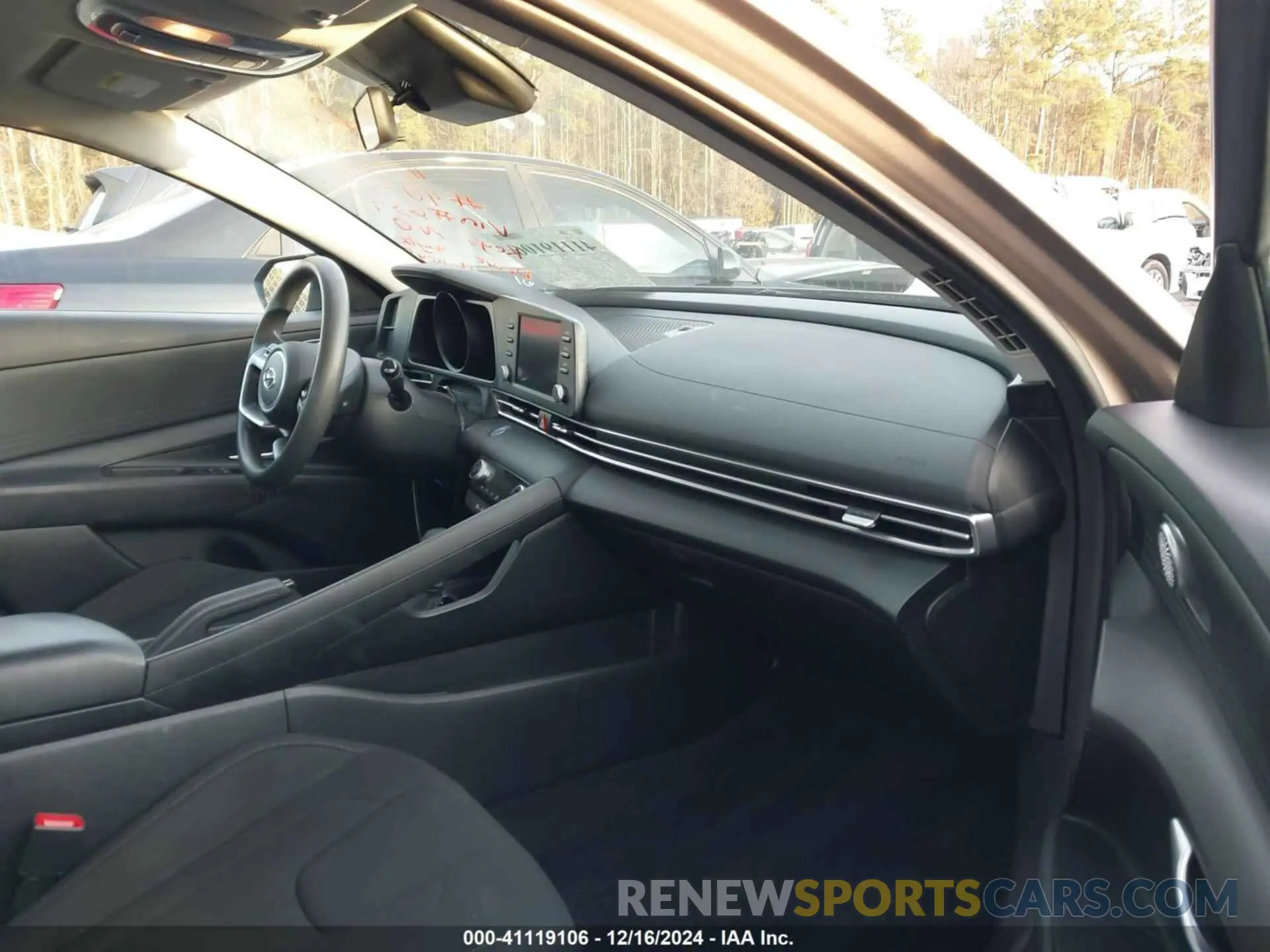 5 fotografías del automóvil dañado KMHLM4AG8PU536343 HYUNDAI ELANTRA 2023