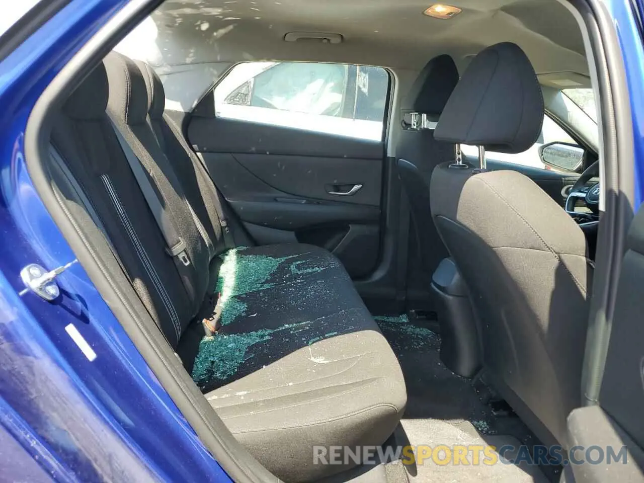 10 fotografías del automóvil dañado KMHLM4AG8PU618878 HYUNDAI ELANTRA 2023