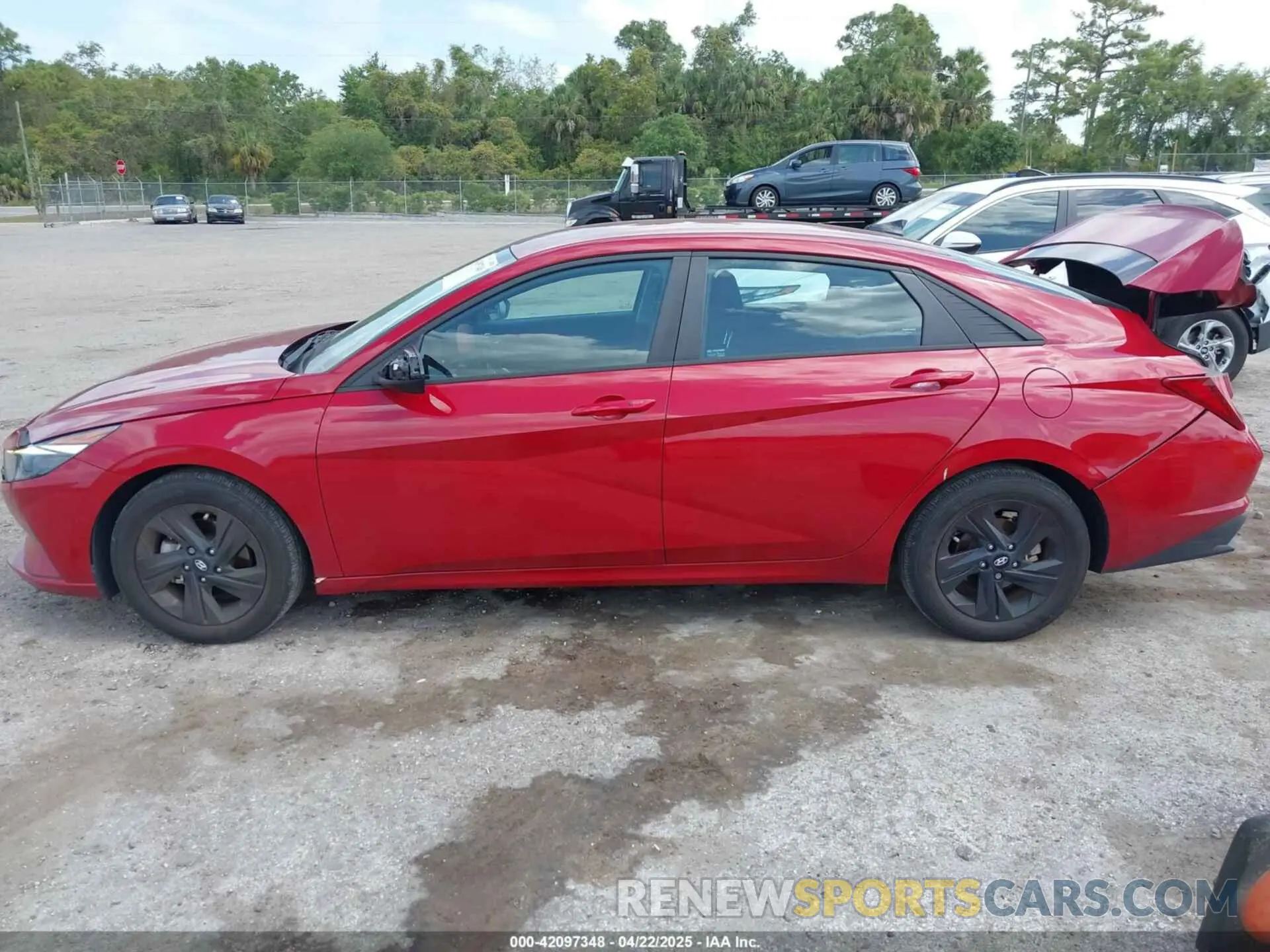 14 fotografías del automóvil dañado KMHLM4AG9PU472118 HYUNDAI ELANTRA 2023