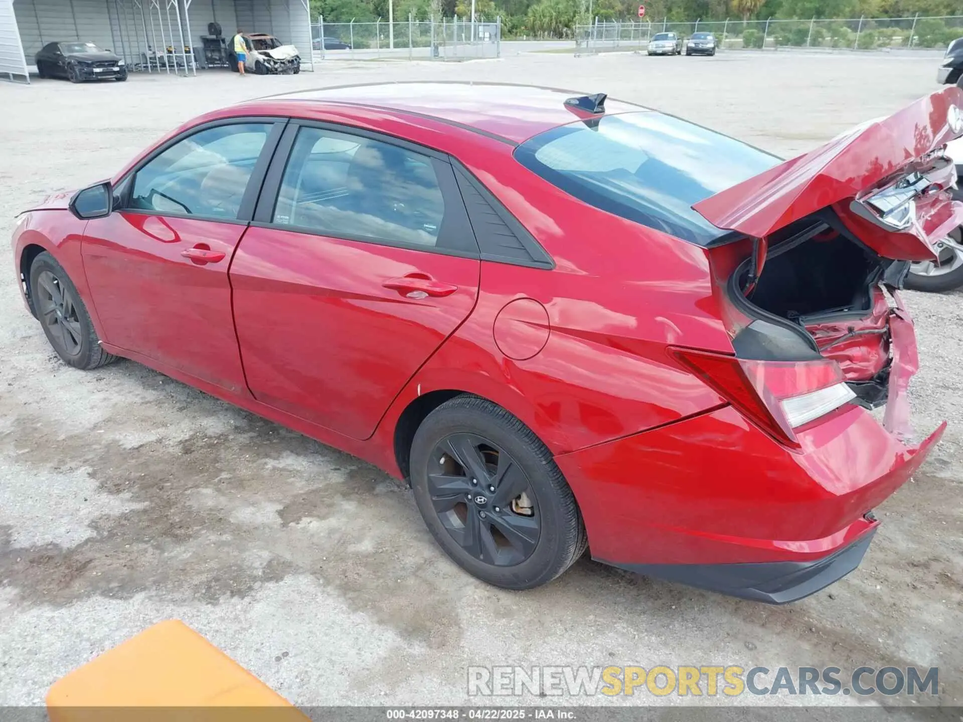 3 fotografías del automóvil dañado KMHLM4AG9PU472118 HYUNDAI ELANTRA 2023