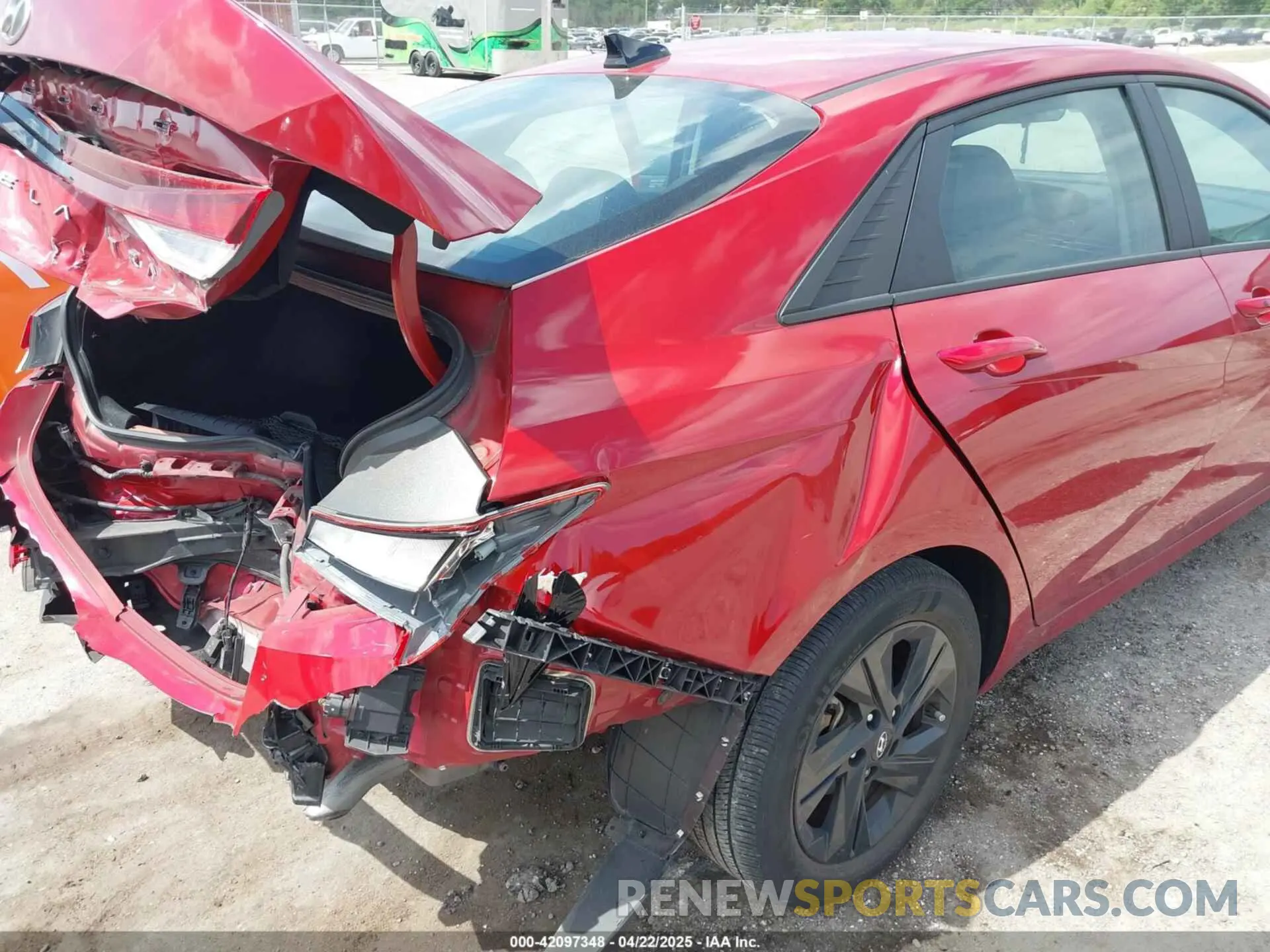 6 fotografías del automóvil dañado KMHLM4AG9PU472118 HYUNDAI ELANTRA 2023