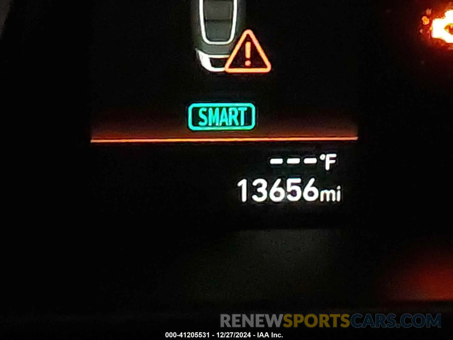 15 fotografías del automóvil dañado KMHLM4AG9PU575684 HYUNDAI ELANTRA 2023