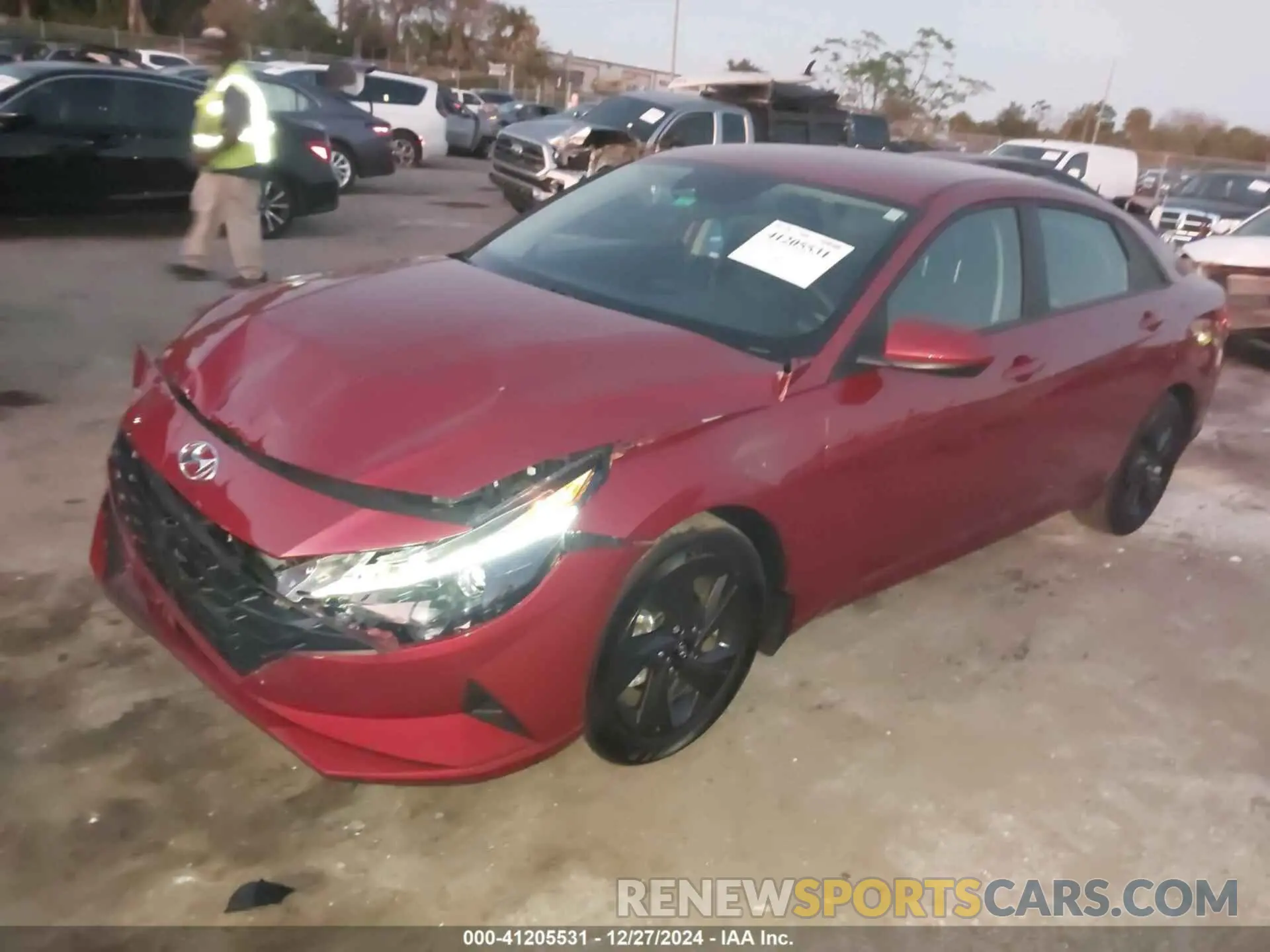 2 fotografías del automóvil dañado KMHLM4AG9PU575684 HYUNDAI ELANTRA 2023