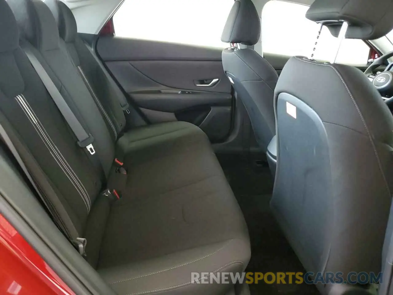 10 fotografías del automóvil dañado KMHLM4AG9PU599130 HYUNDAI ELANTRA 2023