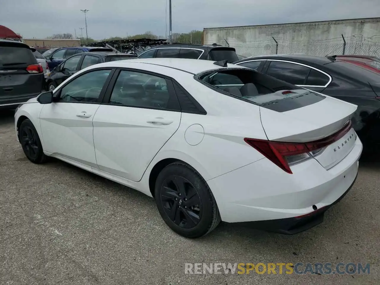 2 fotografías del automóvil dañado KMHLM4AJ0PU076686 HYUNDAI ELANTRA 2023