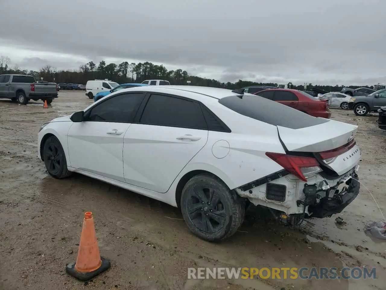 2 fotografías del automóvil dañado KMHLM4AJ4PU055307 HYUNDAI ELANTRA 2023