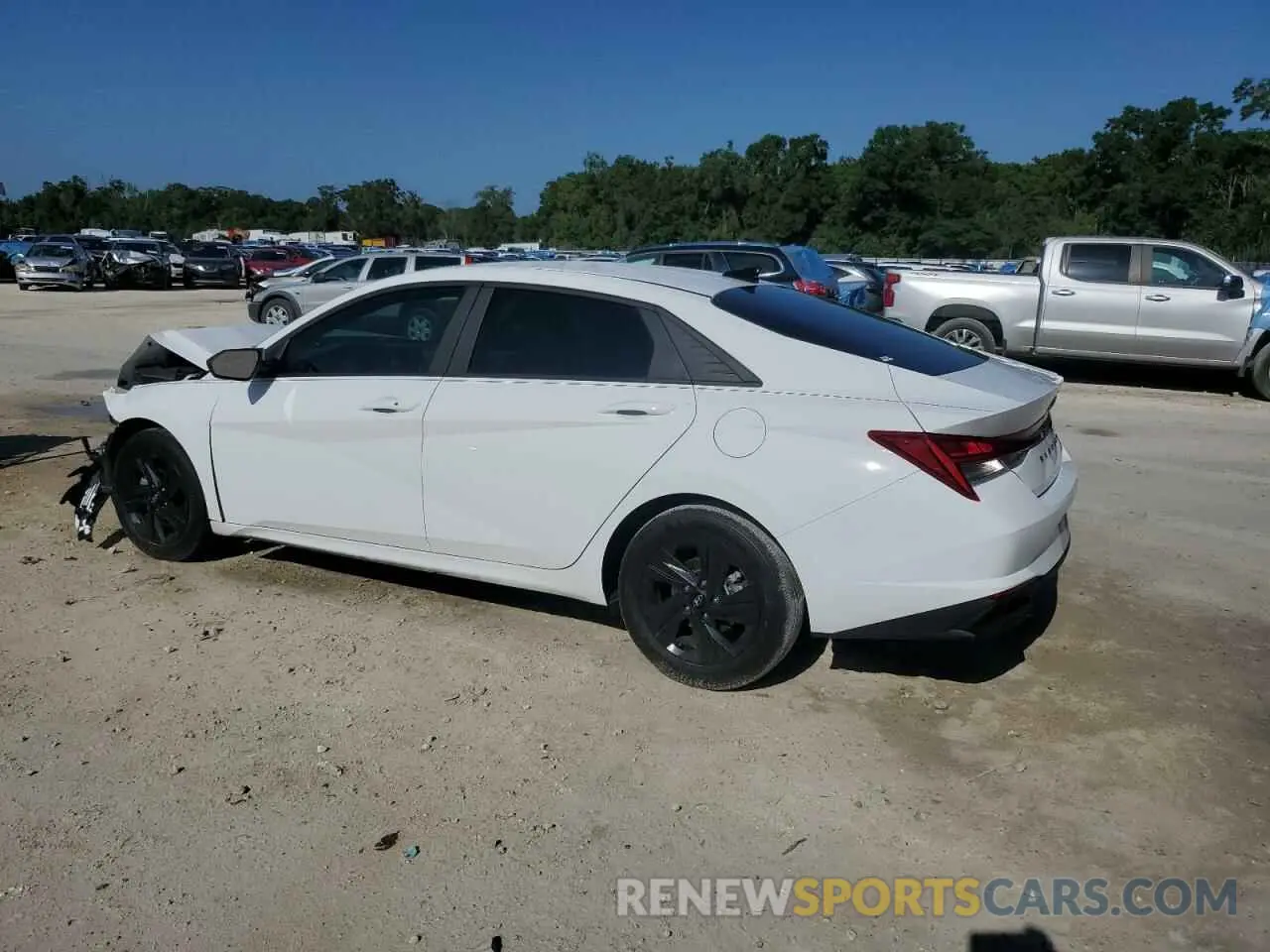2 fotografías del automóvil dañado KMHLM4AJ4PU082331 HYUNDAI ELANTRA 2023