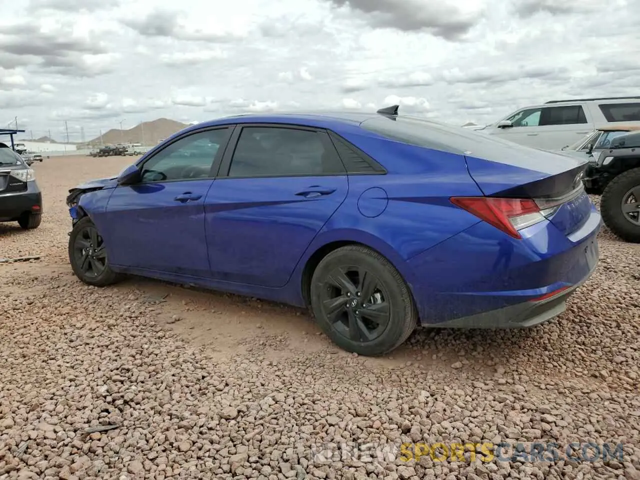 2 fotografías del automóvil dañado KMHLM4AJ7PU077401 HYUNDAI ELANTRA 2023