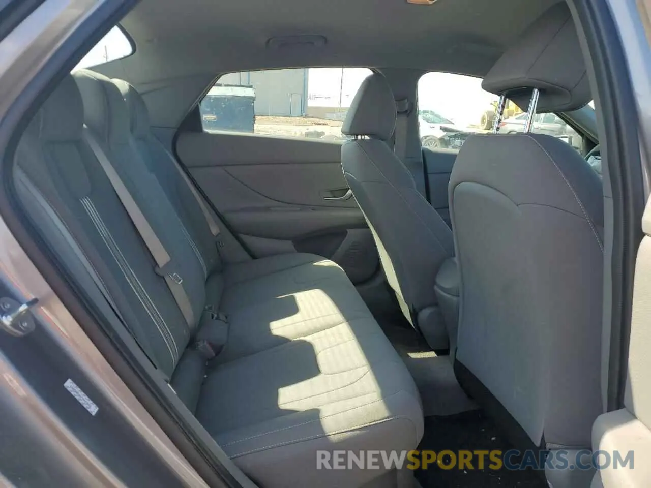 10 fotografías del automóvil dañado KMHLM4AJ9PU082843 HYUNDAI ELANTRA 2023