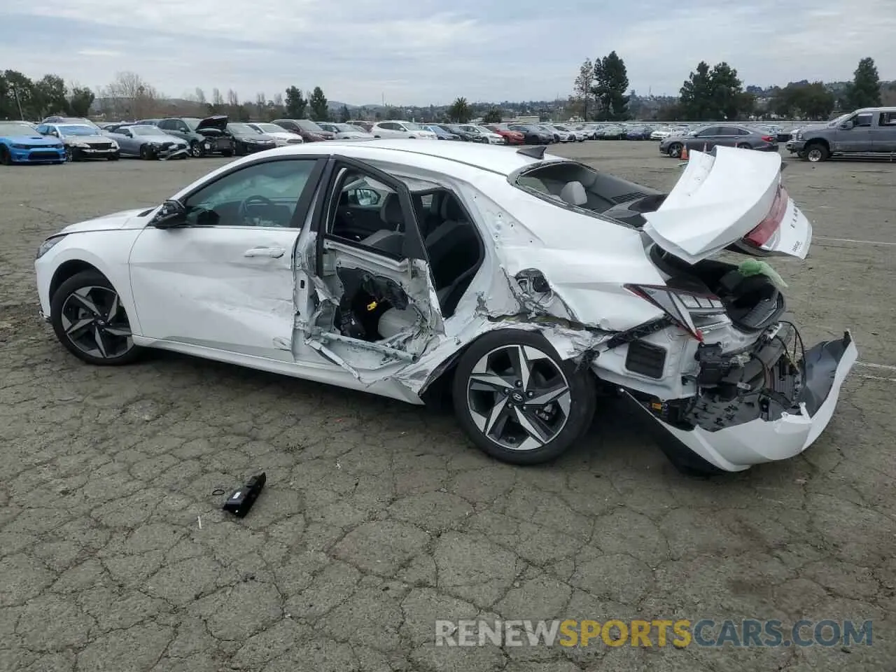 2 fotografías del automóvil dañado KMHLN4AJ5PU049187 HYUNDAI ELANTRA 2023