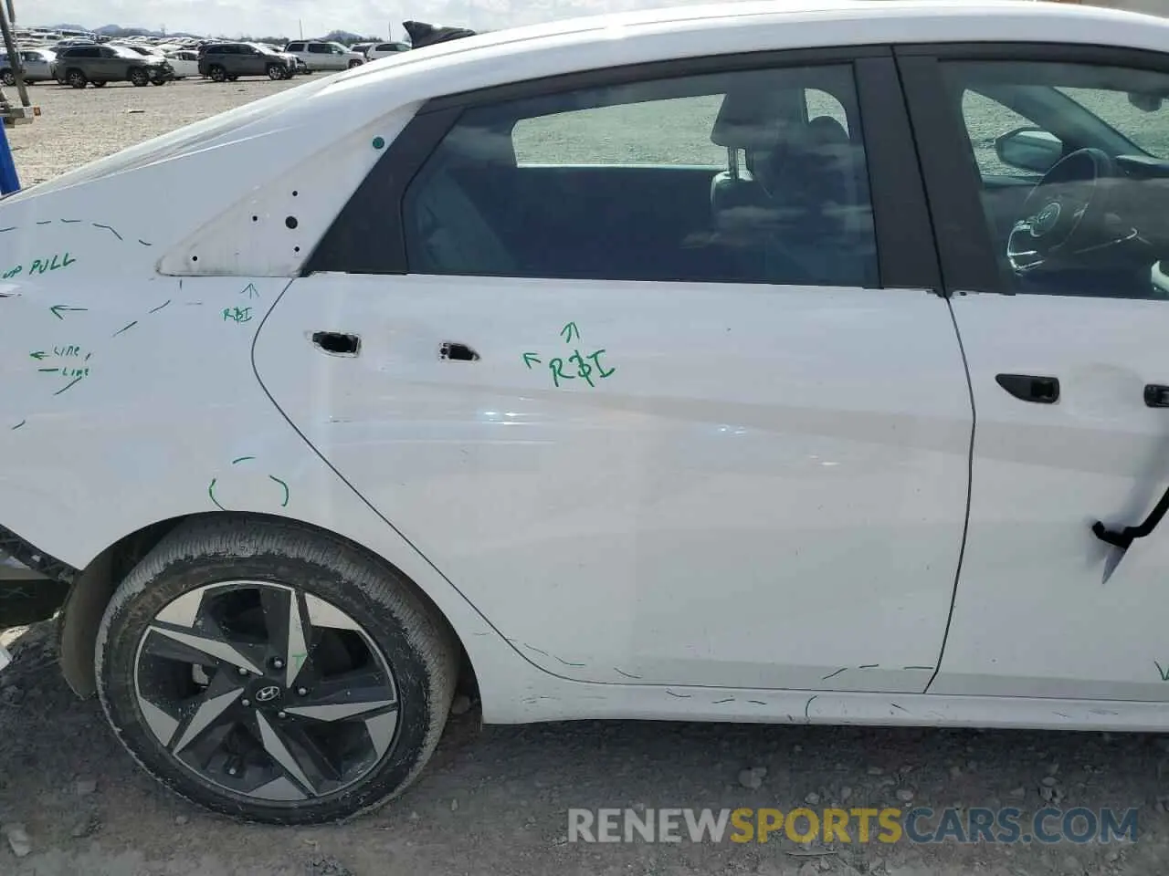 10 fotografías del automóvil dañado KMHLN4AJ7PU070381 HYUNDAI ELANTRA 2023